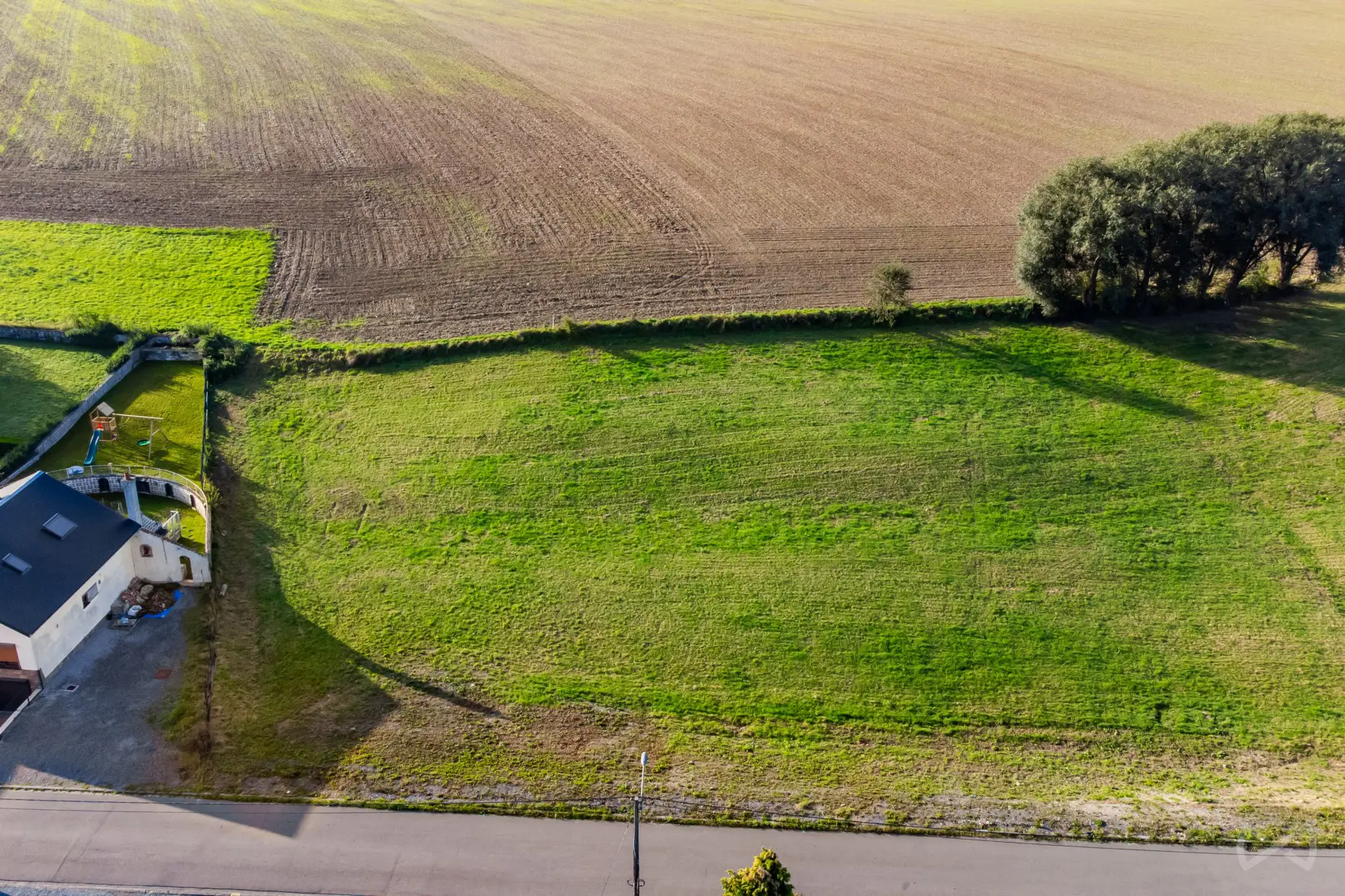 Picture 1 of 4 for Building ground in Courcelles