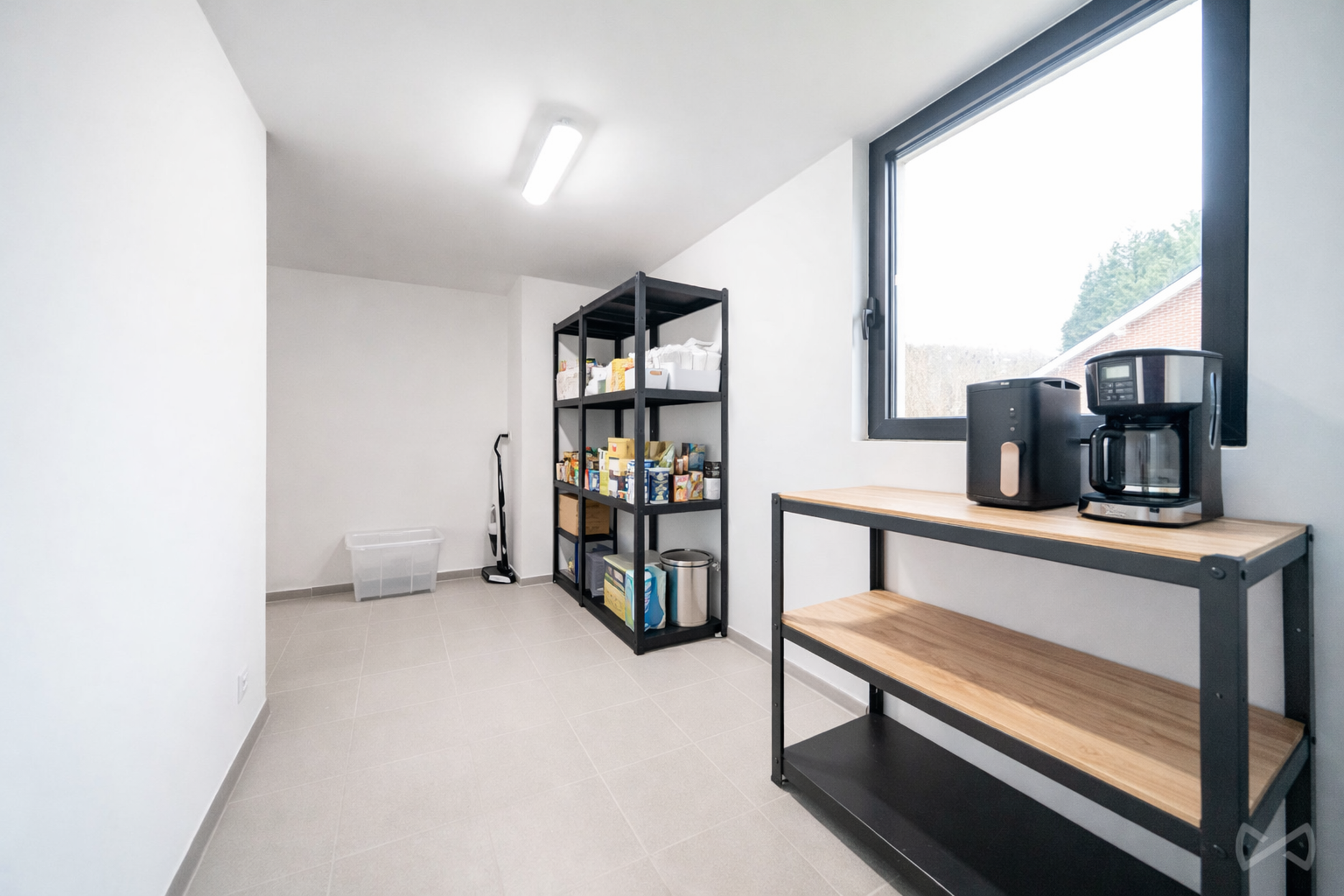 Picture 1 of 4 for House with five bedrooms in Yvoir