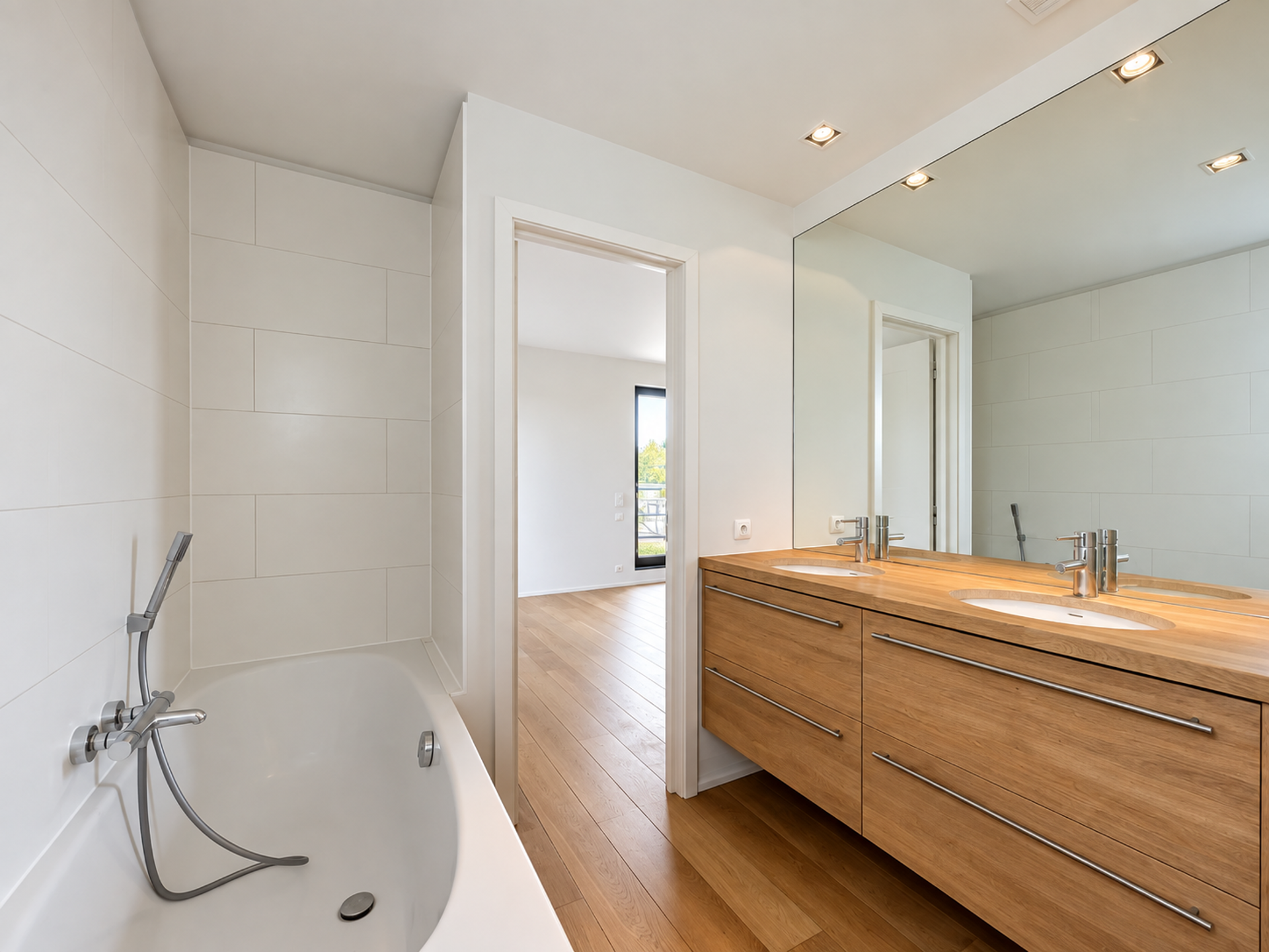 Picture 2 of 3 for Penthouse with two bedrooms in Uccle