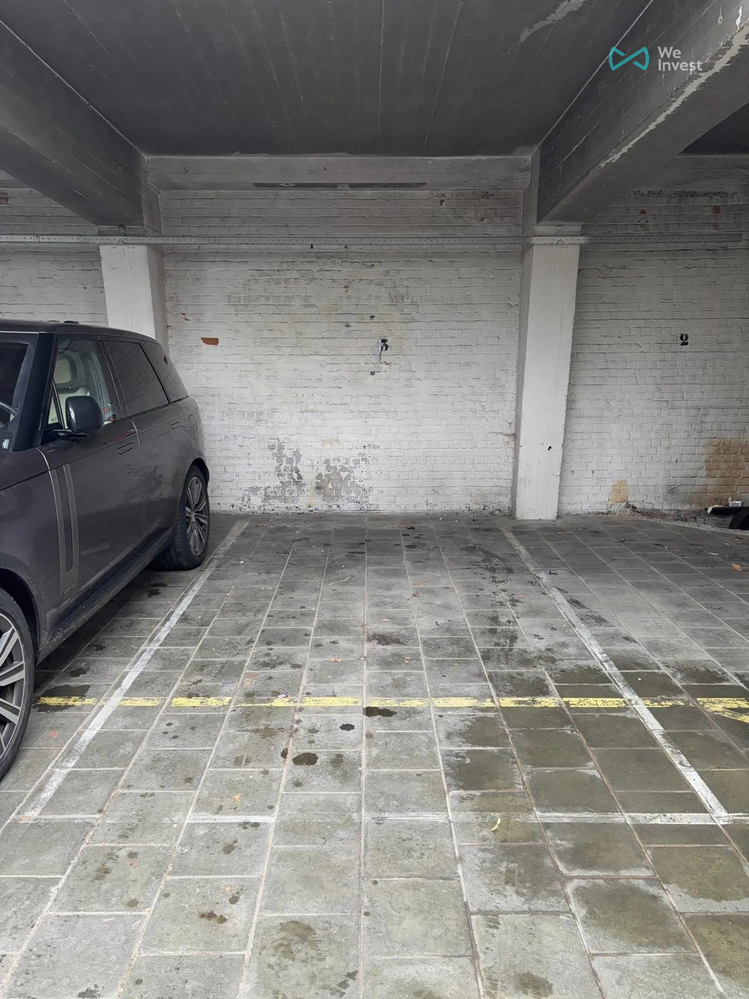 Picture 1 of 1 for Outdoor parking in Ixelles