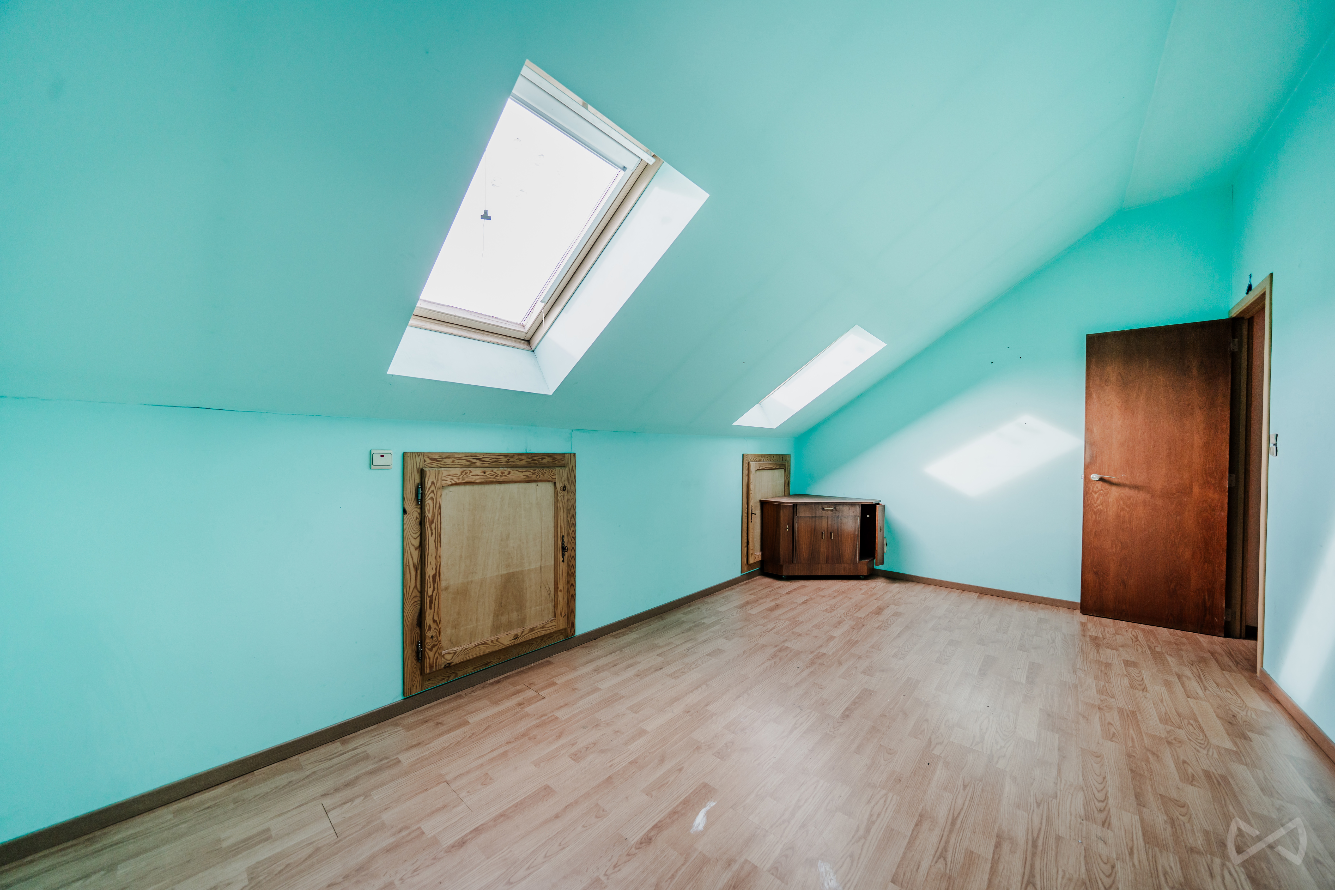 Photo 3 sur 4 pour Immeuble mixte de quatre chambres à Jumet