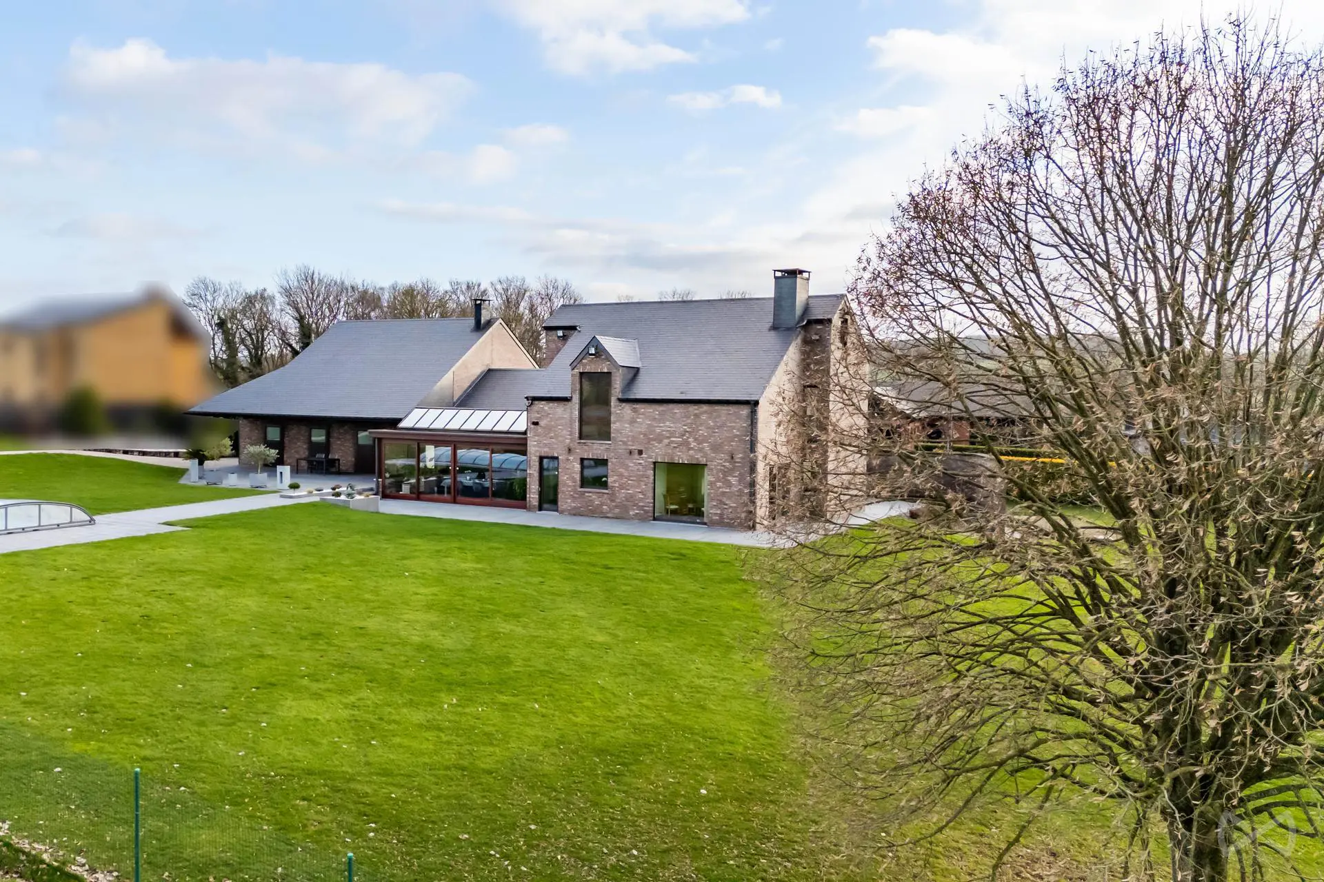 Photo 2 sur 4 pour Maison de quatre chambres à Thy-le-château