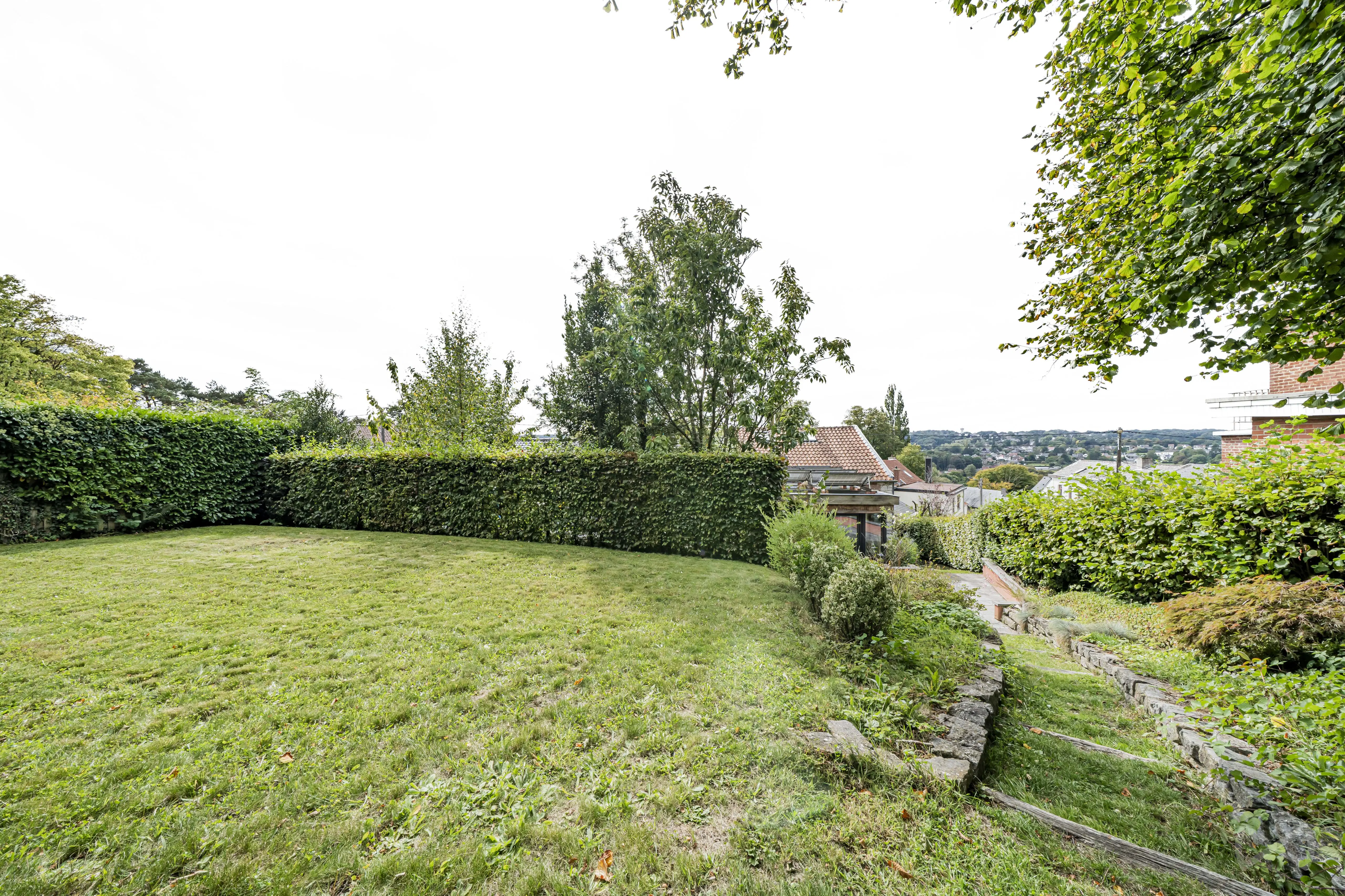 Picture 3 of 4 for House with three bedrooms in Mont-sur-marchienne