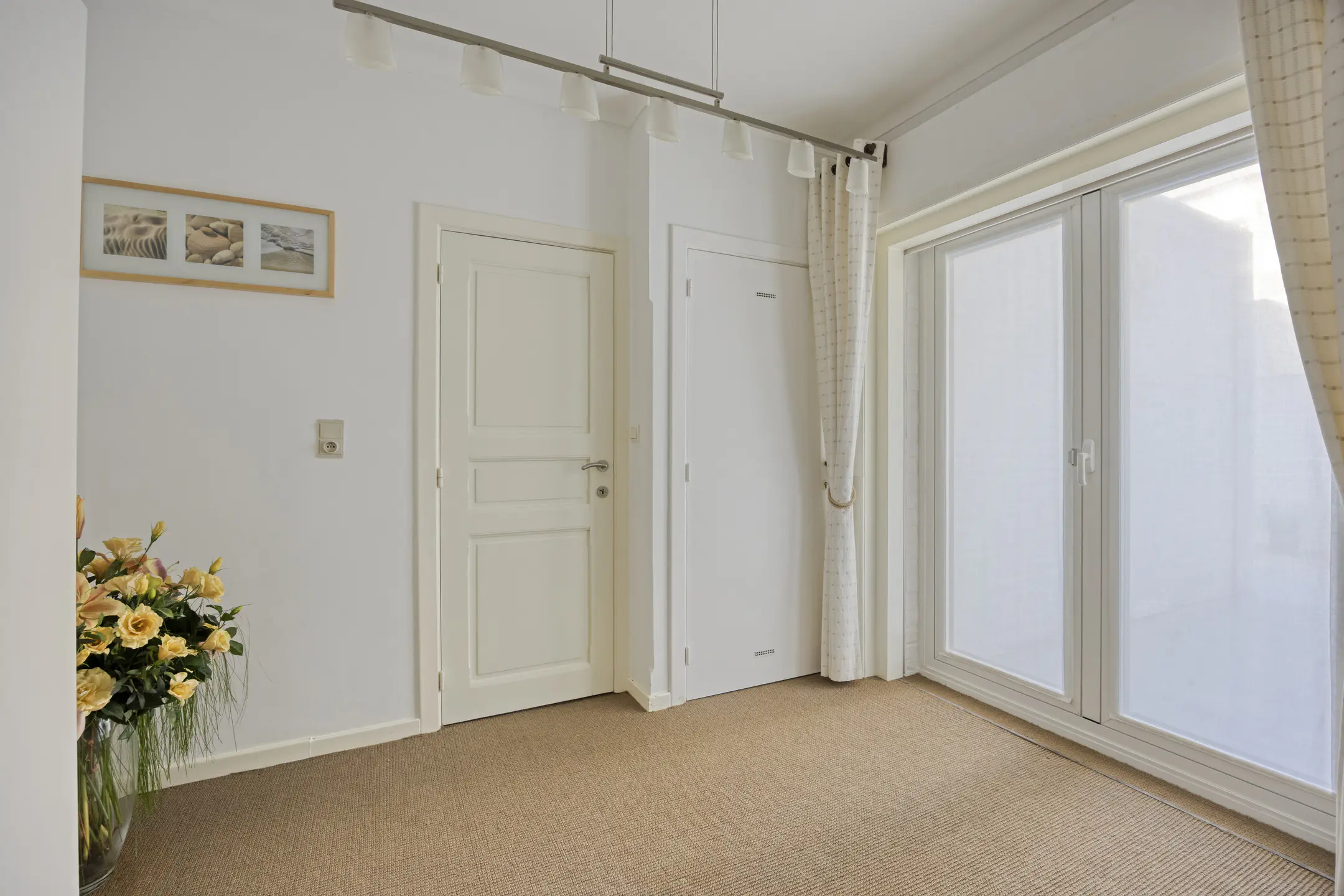 Foto 2 van 4 van Gelijkvloerse verdieping met drie slaapkamers in Knokke-Heist
