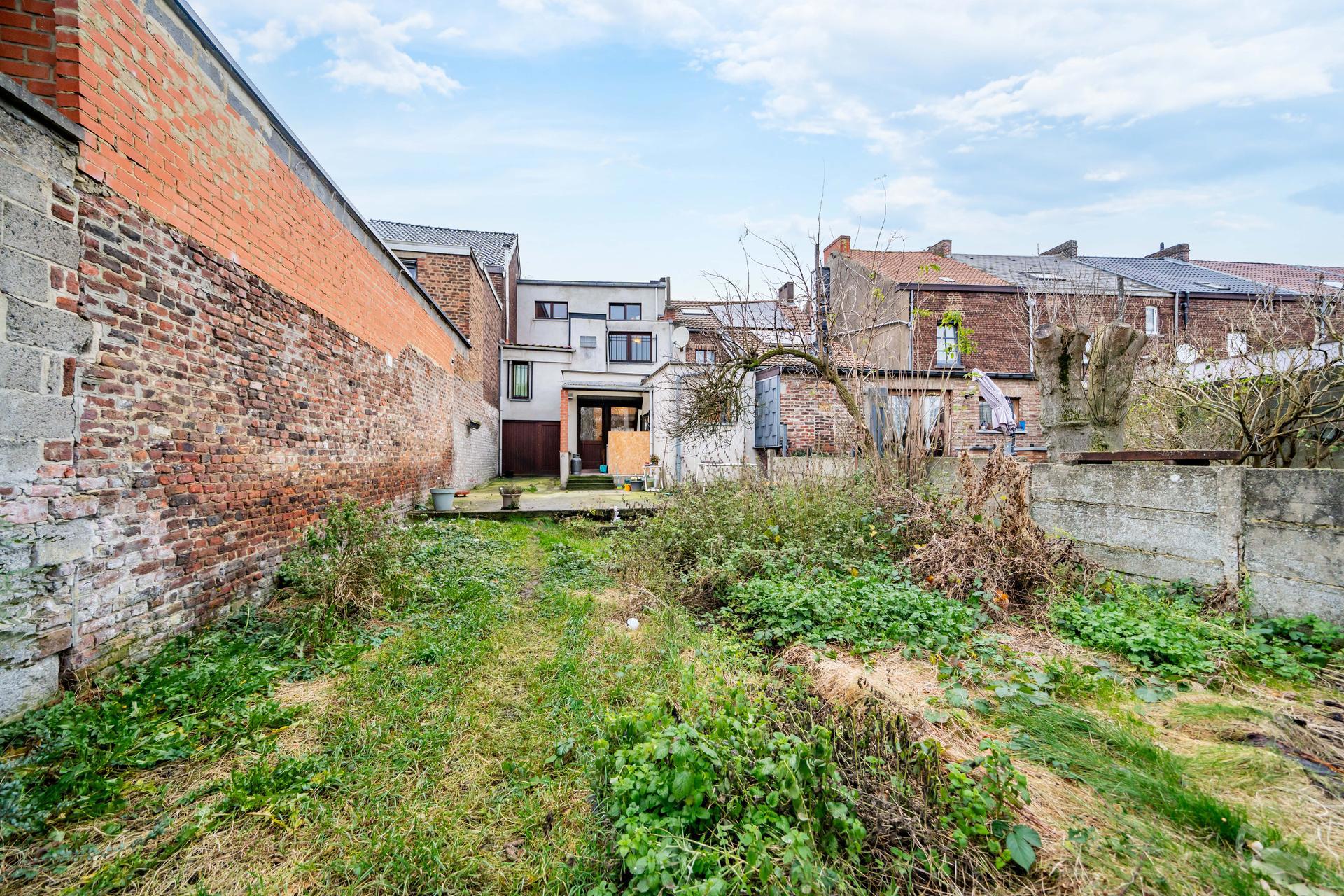 Photo 2 sur 4 pour Maison de cinq chambres à Montignies-Sur-Sambre