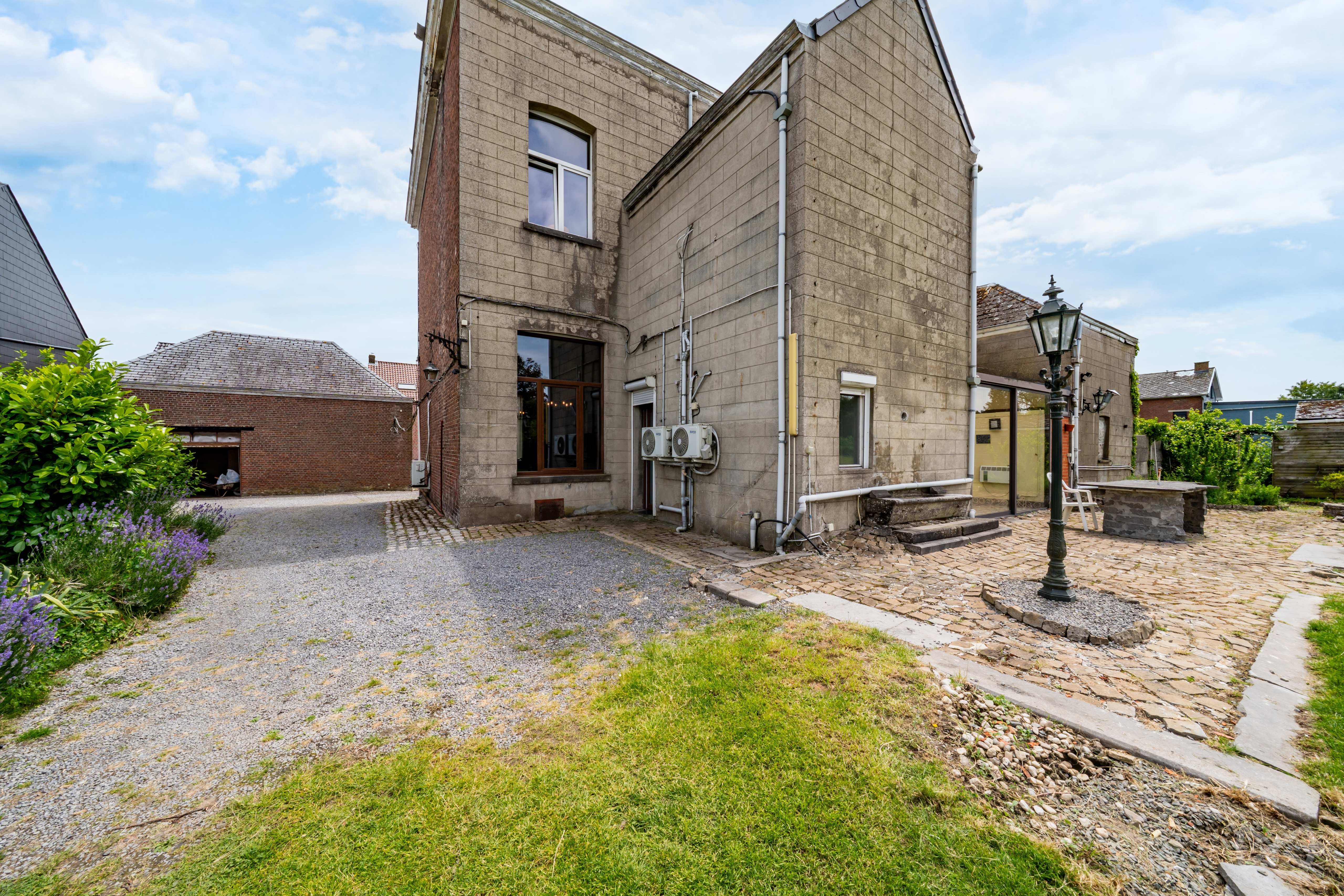 Picture 4 of 4 for Exceptional house with six bedrooms in Chièvres