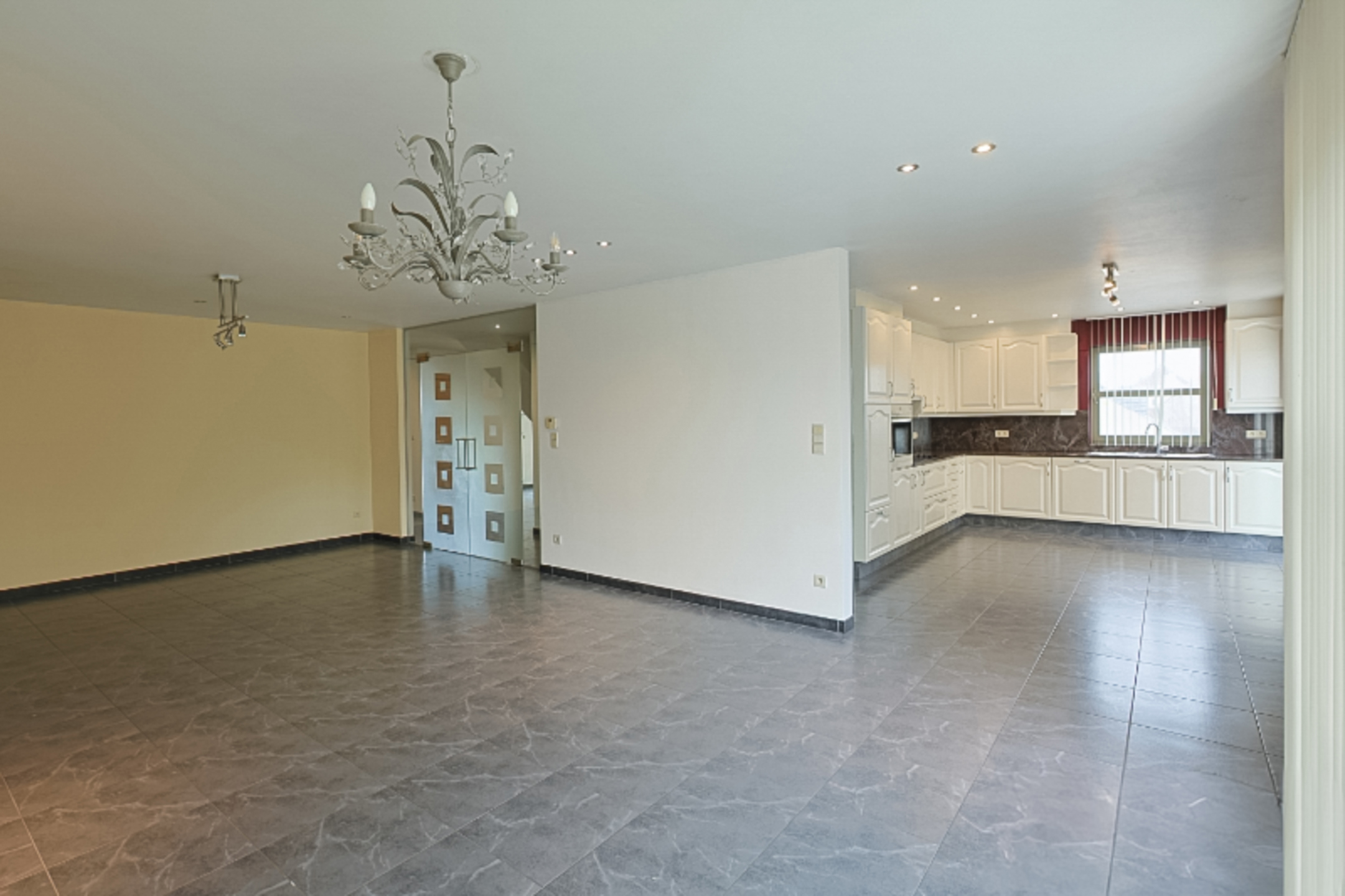 Picture 3 of 3 for Flat with three bedrooms in Zwalm