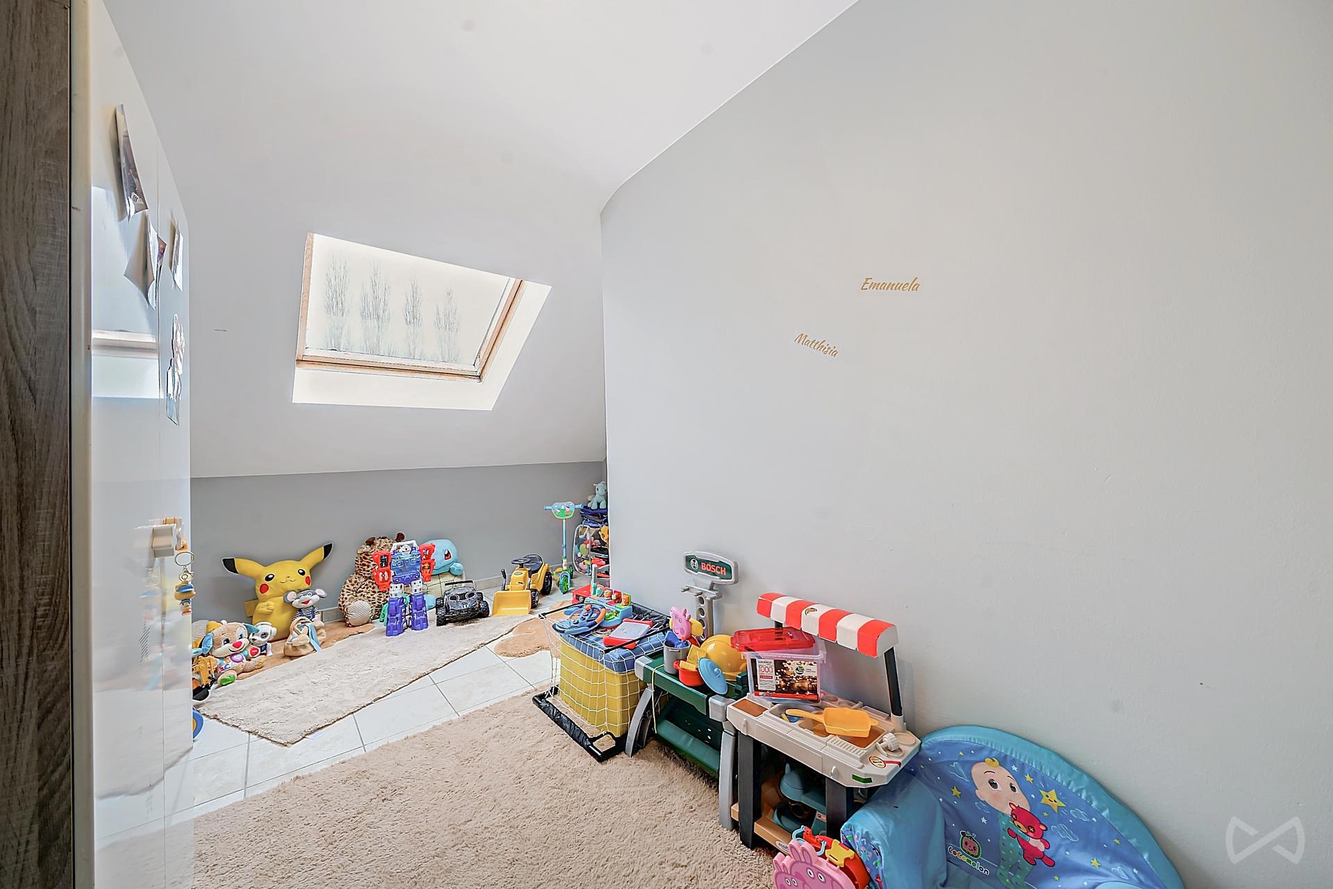 Foto 4 van 4 van Huis met twee slaapkamers in ChÂtelet