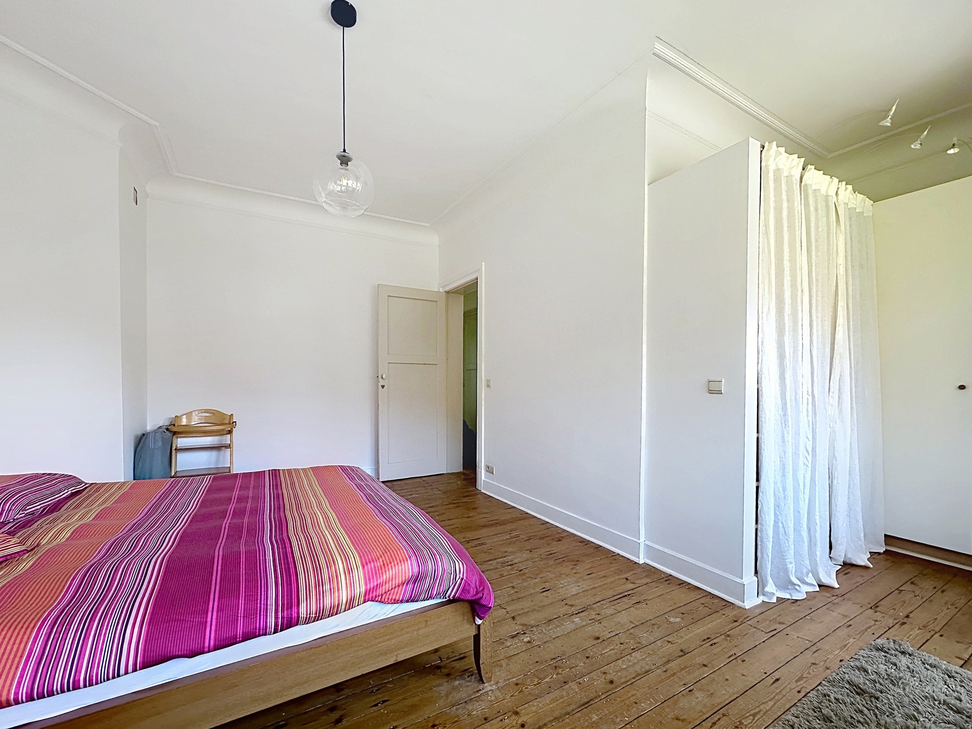 Picture 1 of 4 for House with four bedrooms in Watermael-boitsfort
