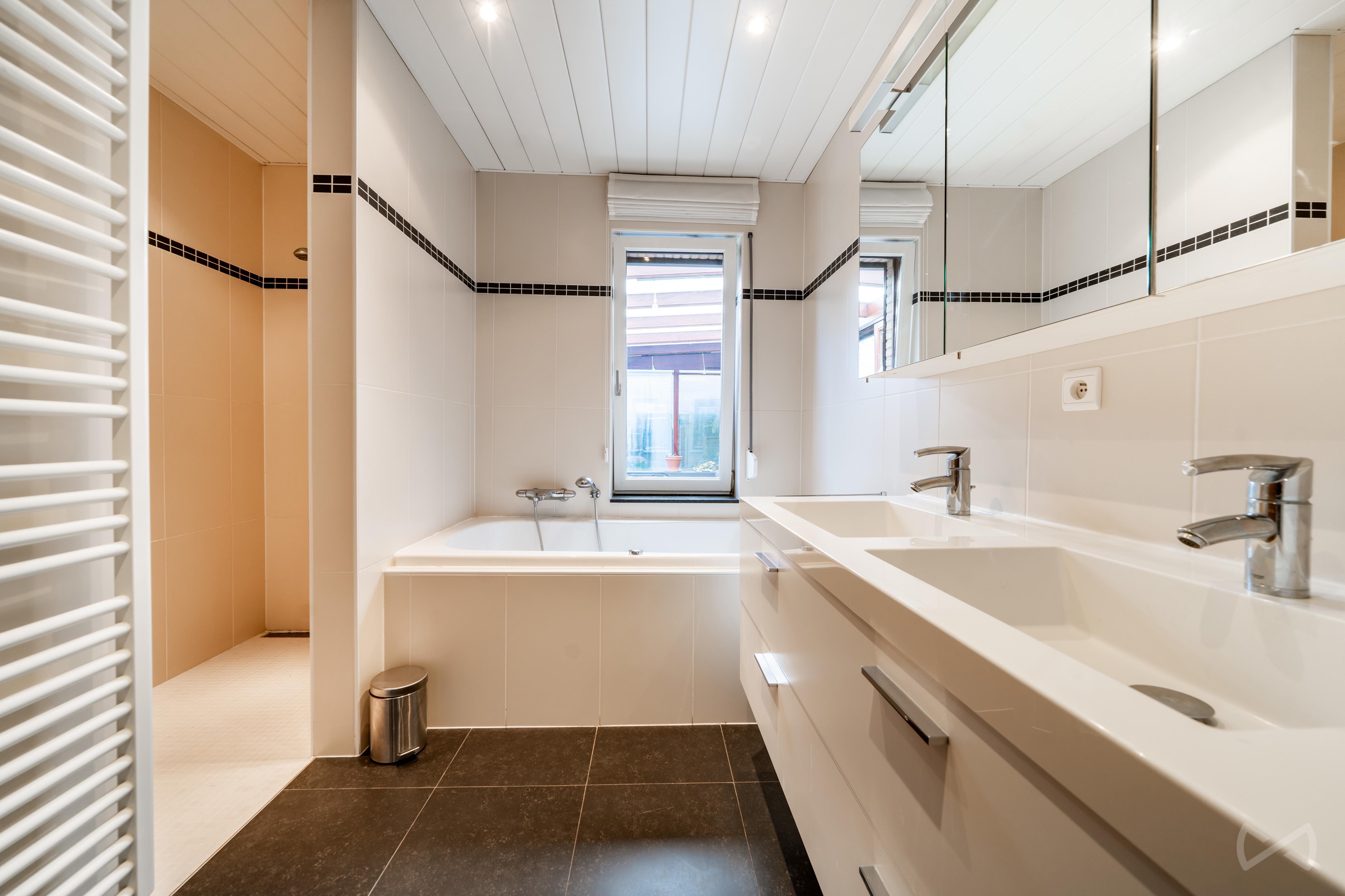 Picture 4 of 4 for Bungalow with three bedrooms in Wezembeek-Oppem