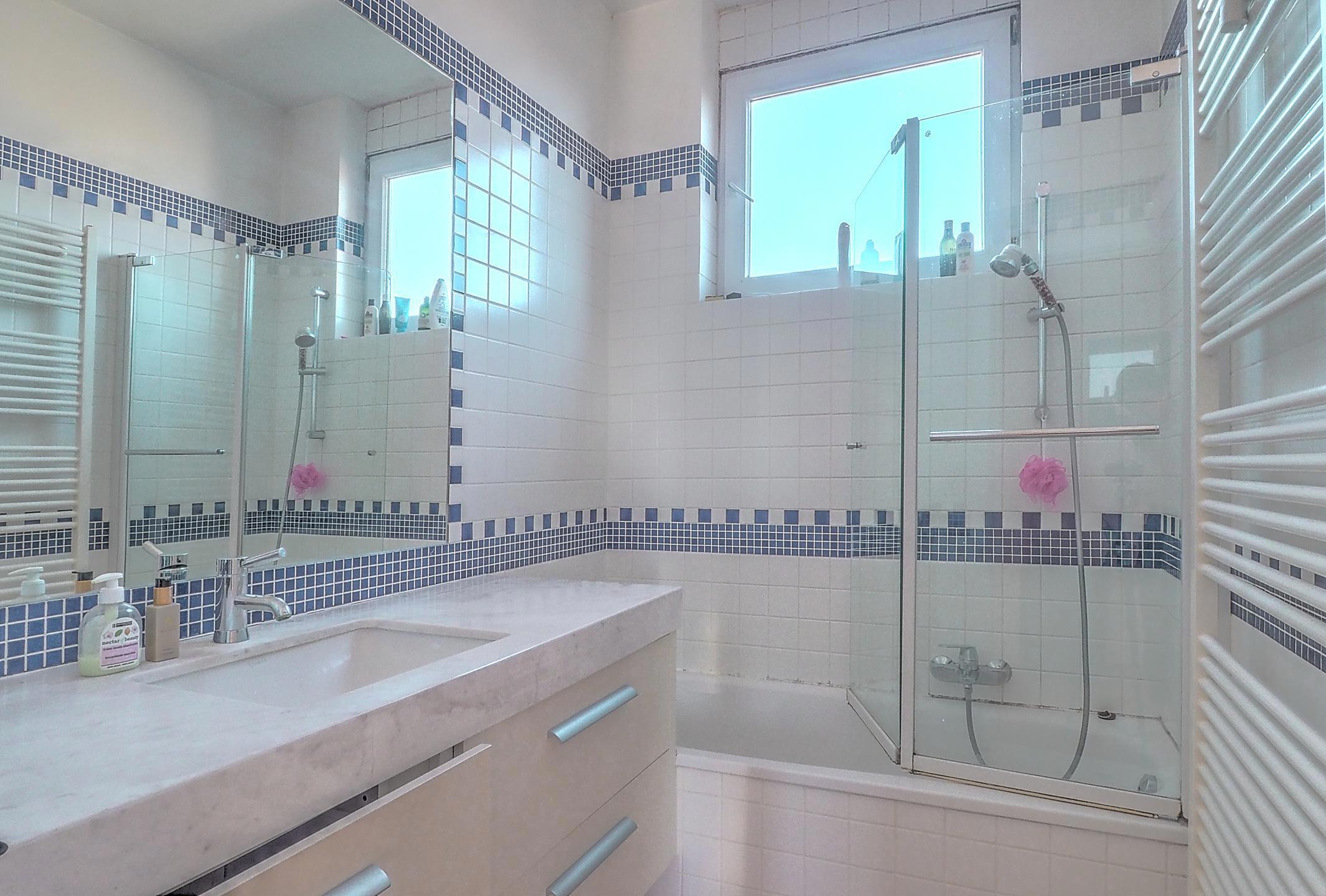 Picture 3 of 4 for Flat with two bedrooms in Ixelles