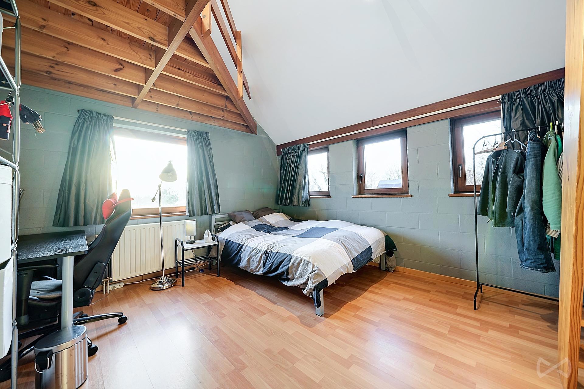 Foto 1 van 4 van Villa met vier slaapkamers in Embourg