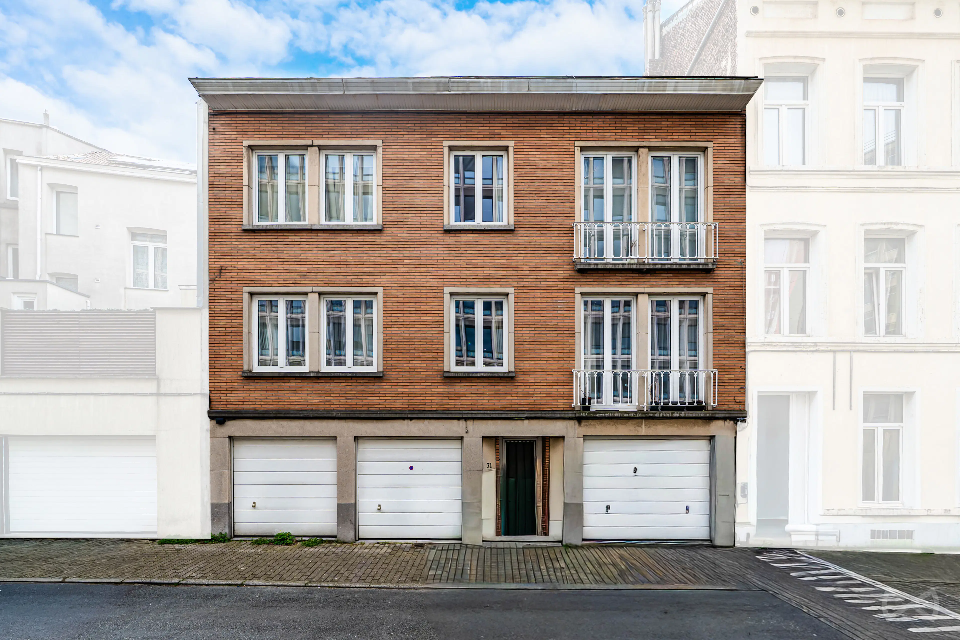 Picture 4 of 4 for Apartment block with four bedrooms in Etterbeek