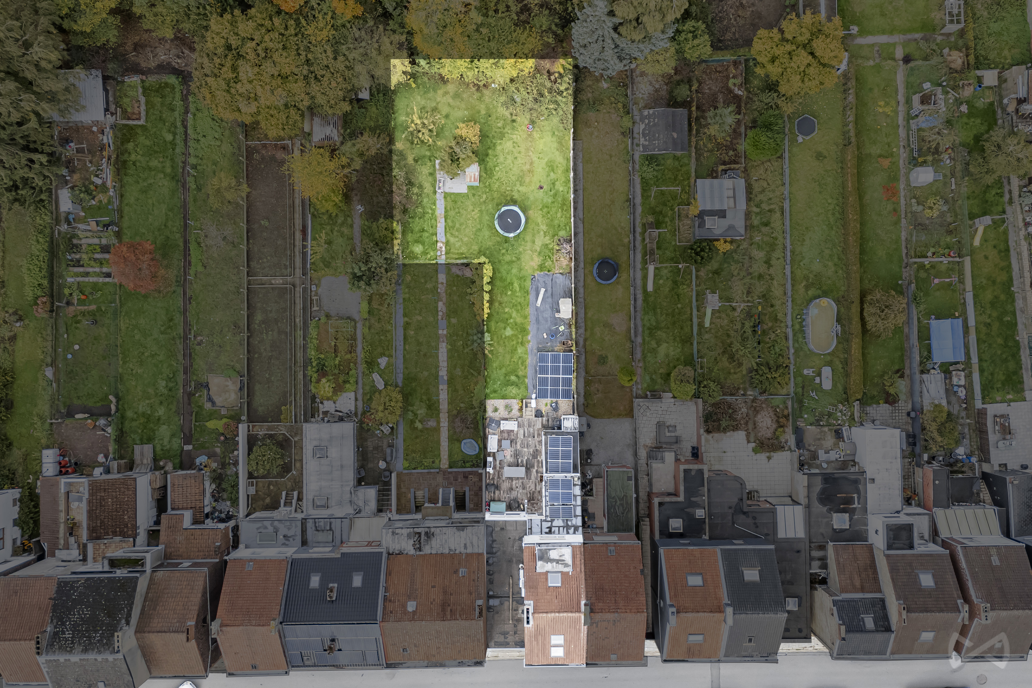 Photo 4 sur 4 pour Maison de quatre chambres à Couillet