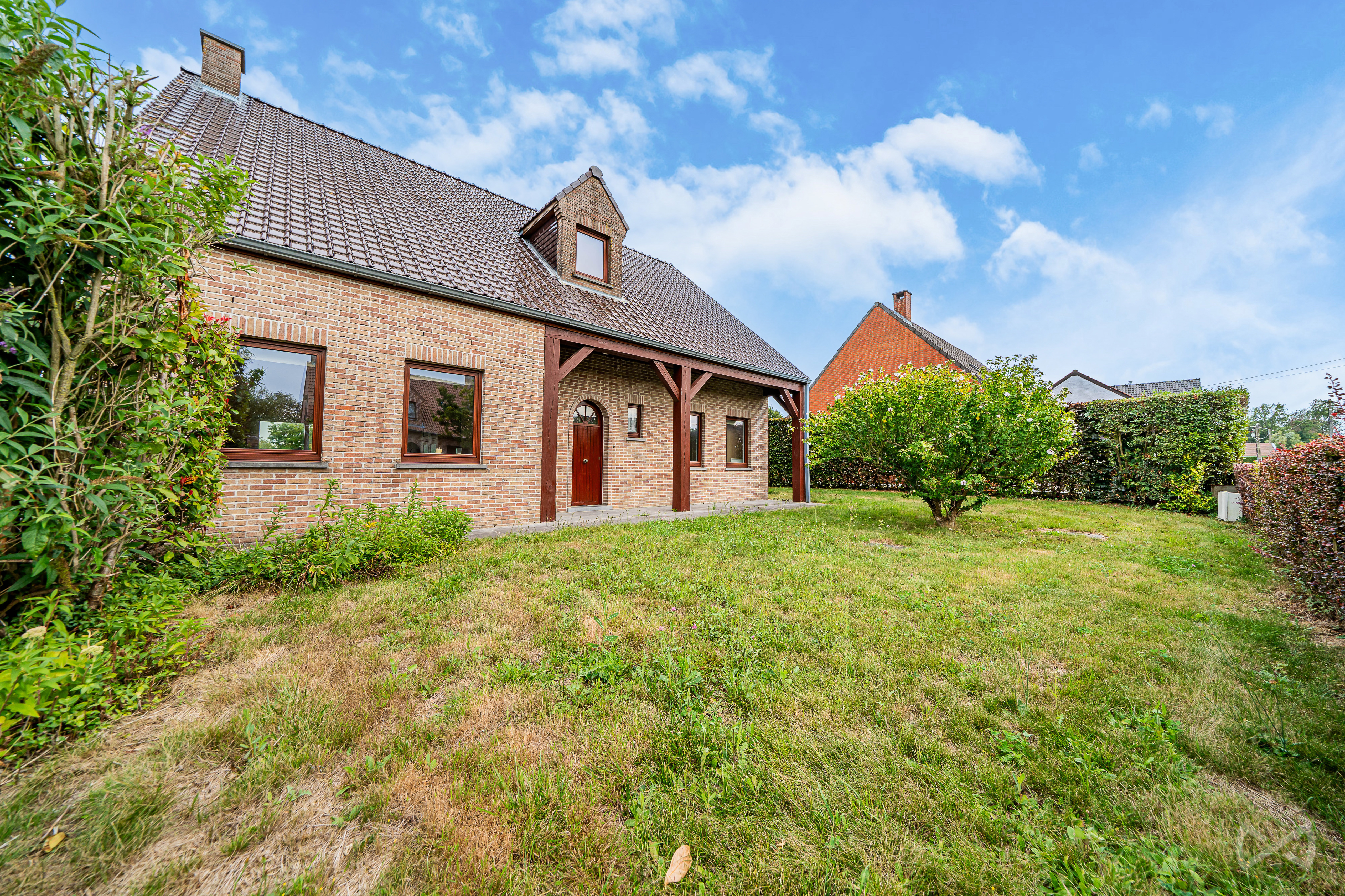 Foto 4 van 4 van Villa met vijf slaapkamers in Neufvilles