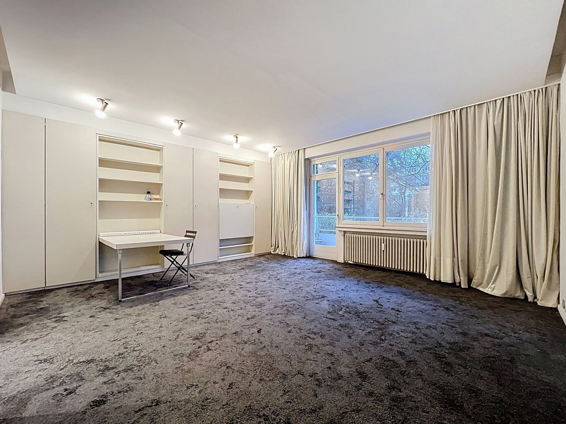 Picture 2 of 4 for Studio in Uccle