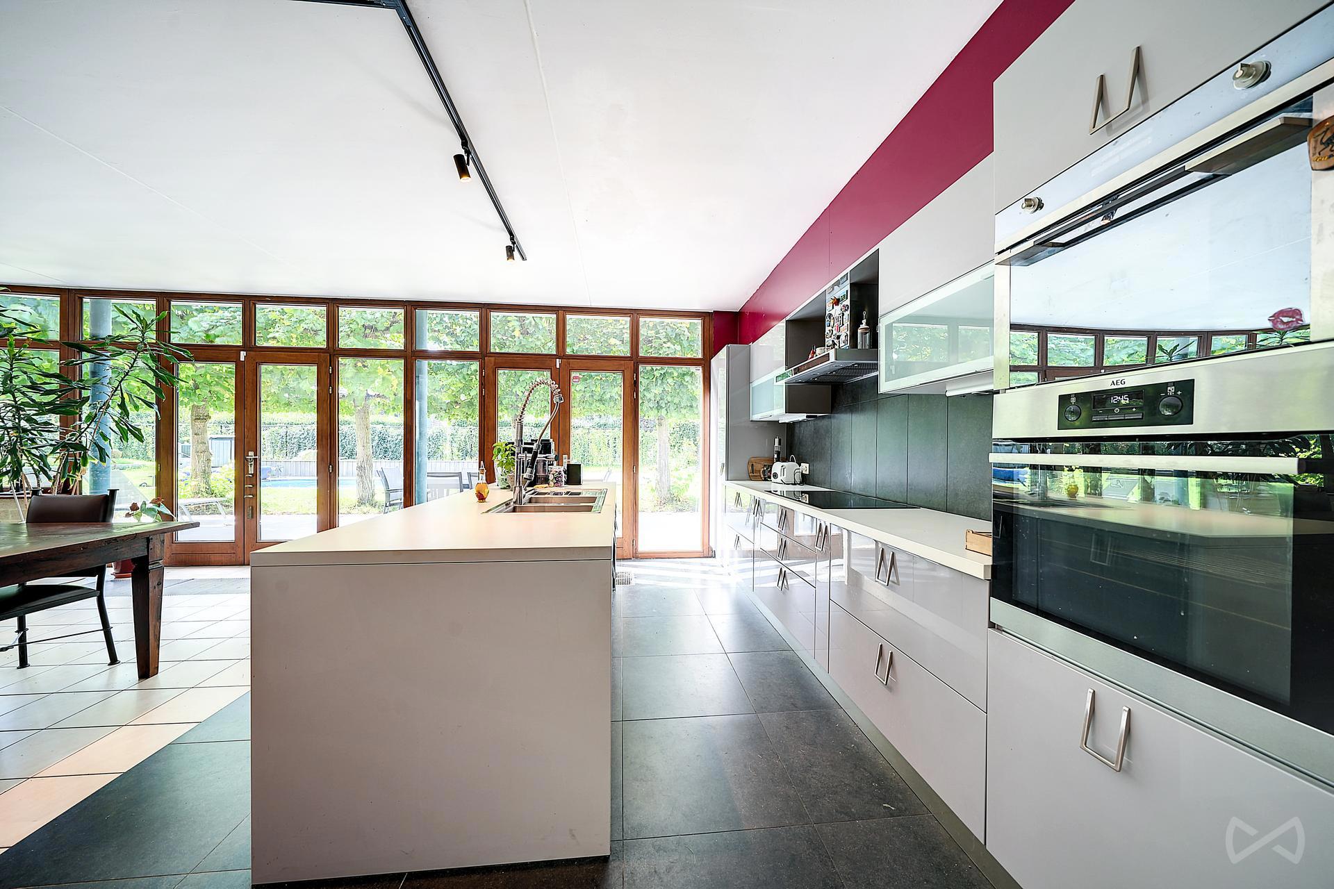 Picture 4 of 4 for Villa with six bedrooms in Grez-doiceau