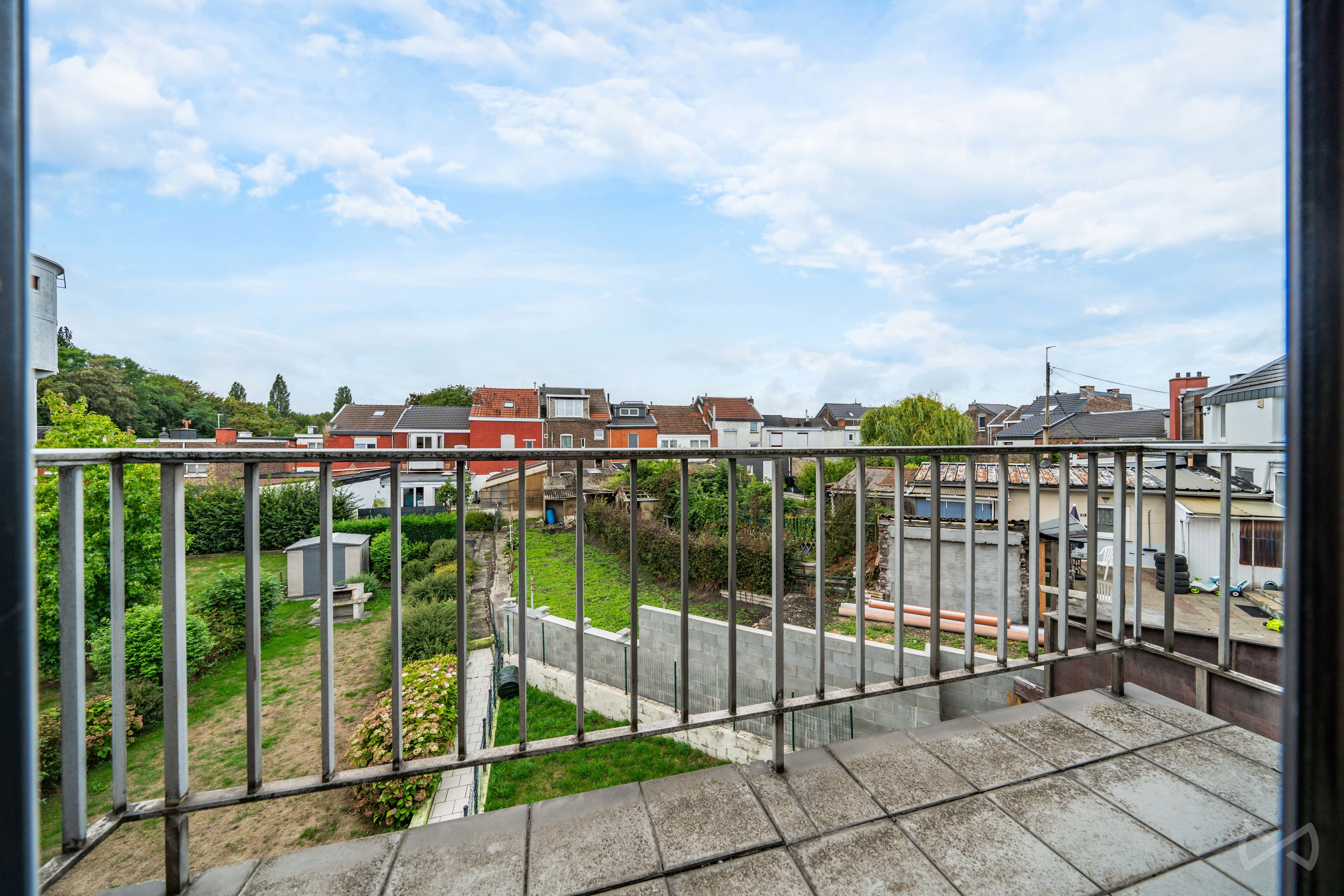 Picture 2 of 4 for Bel-etage with three bedrooms in Saint-nicolas