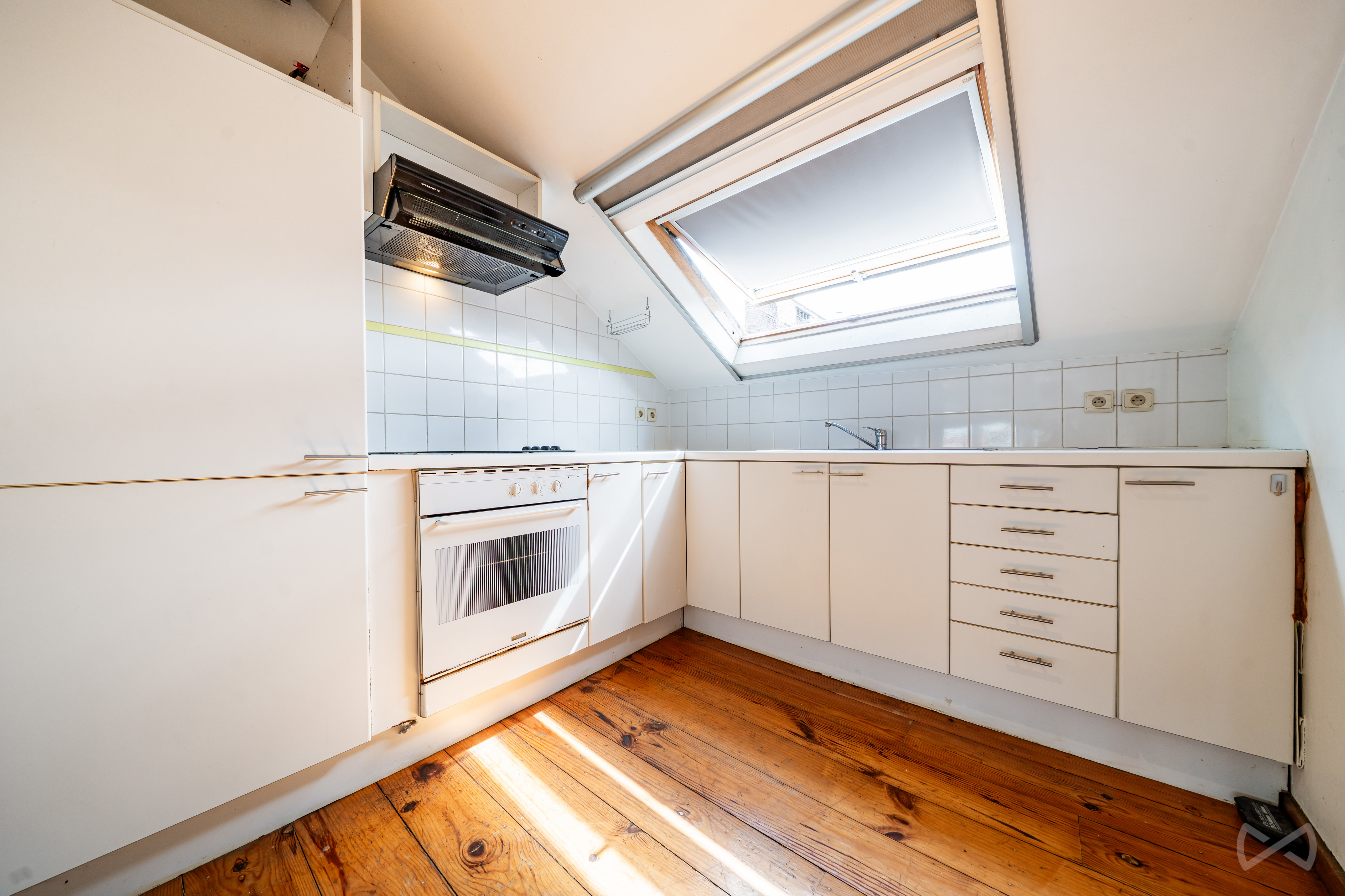 Picture 2 of 4 for Studio in Liège