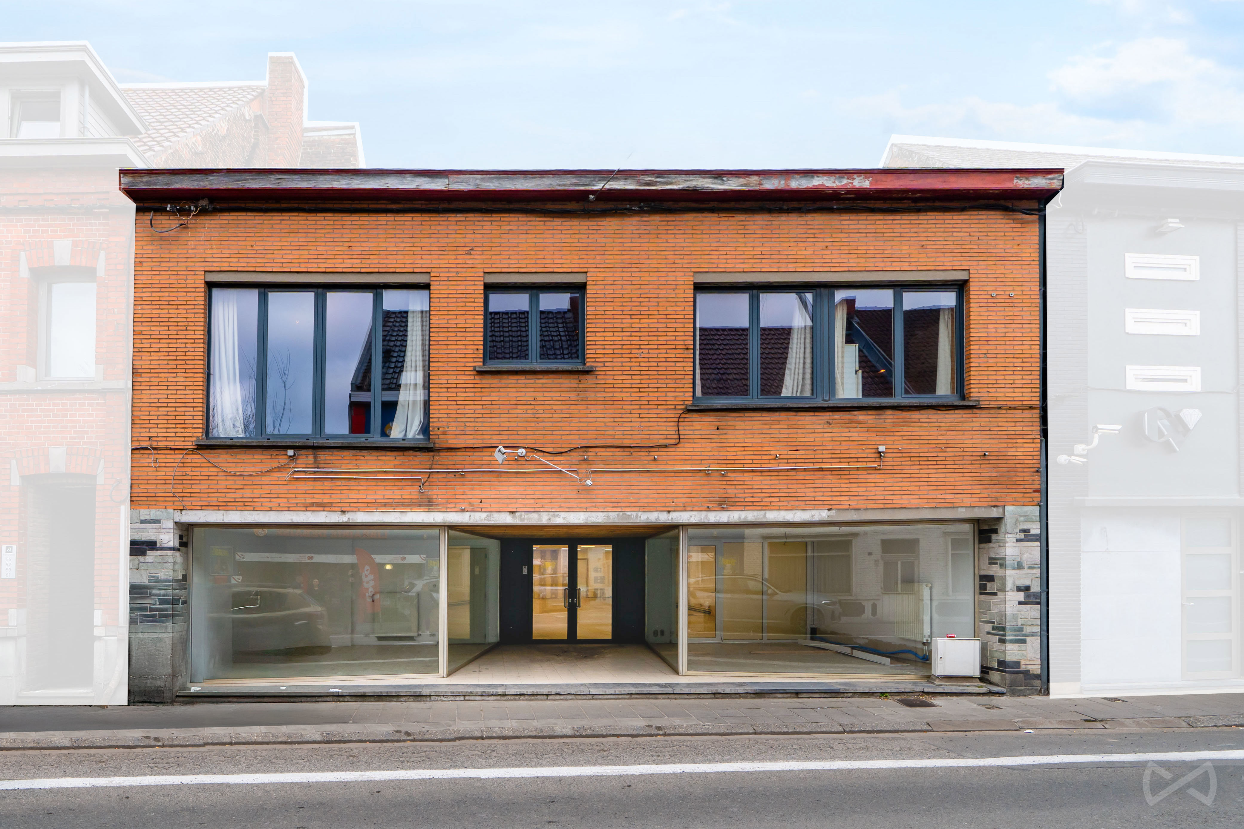 Picture 2 of 4 for Multi-purpose building with three bedrooms in Basècles