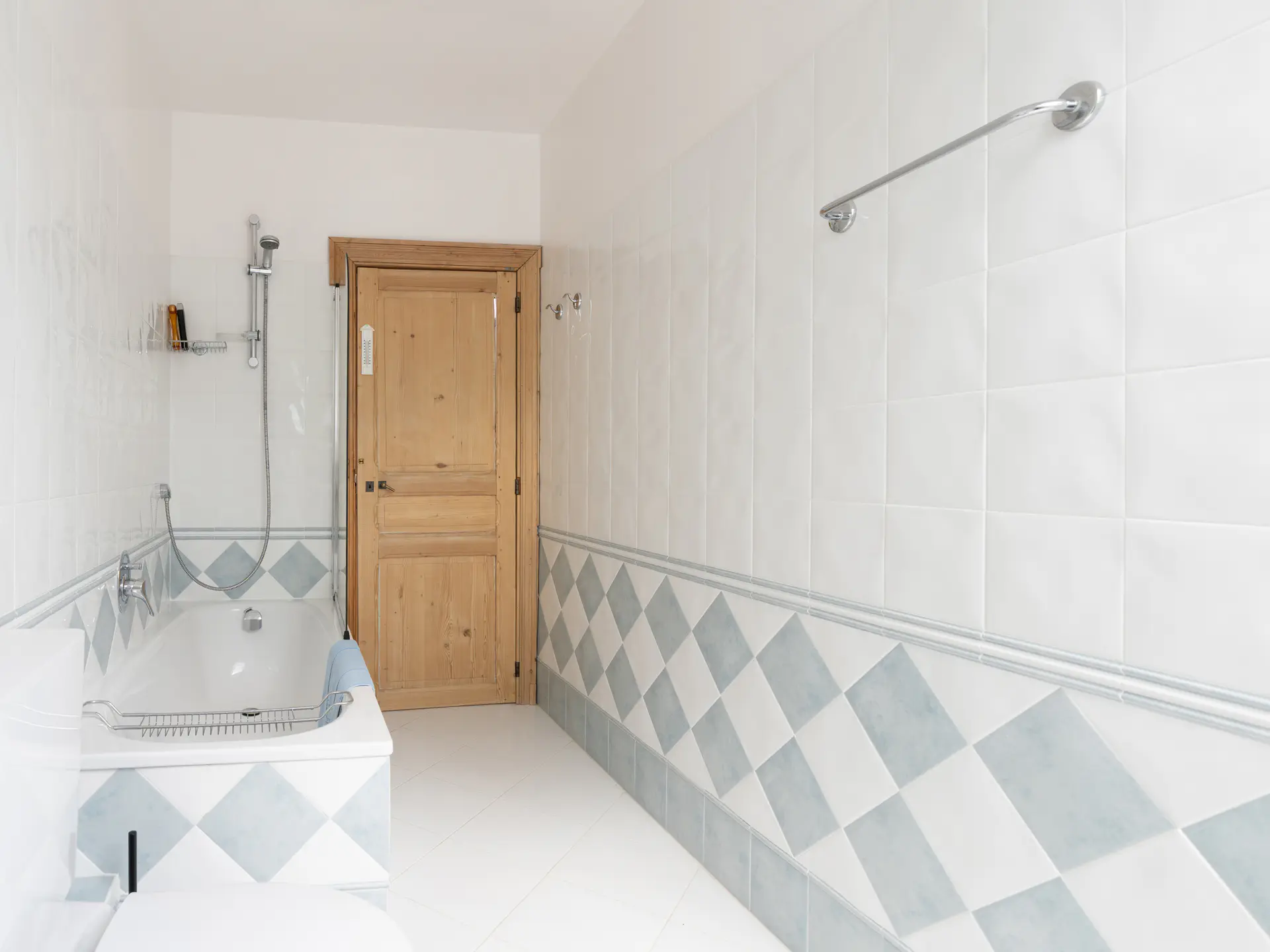Photo 3 sur 4 pour Bien exceptionnel de 12 chambres à Beauraing