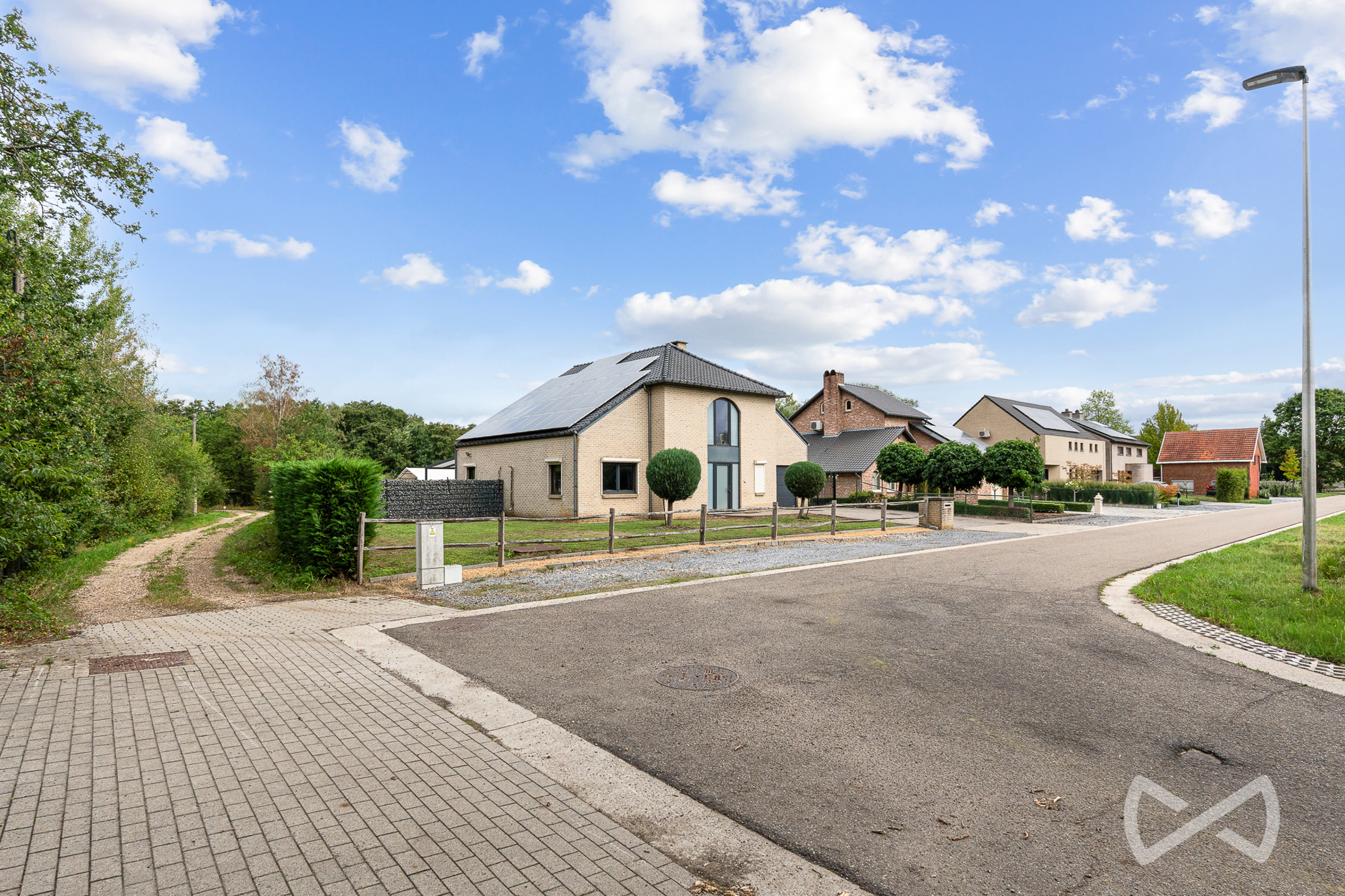 Picture of the property