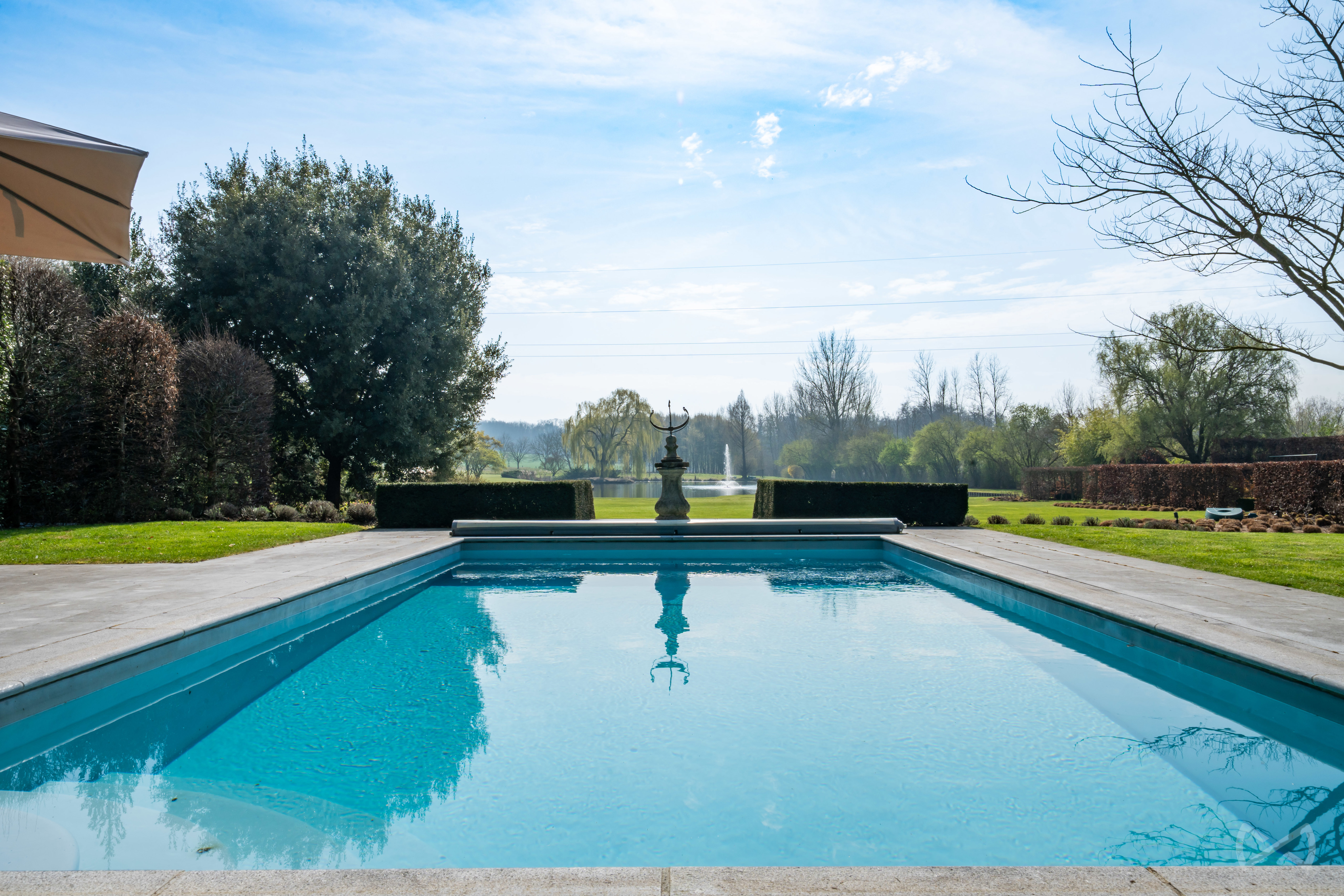 Picture 2 of 4 for Villa with six bedrooms in Jodoigne