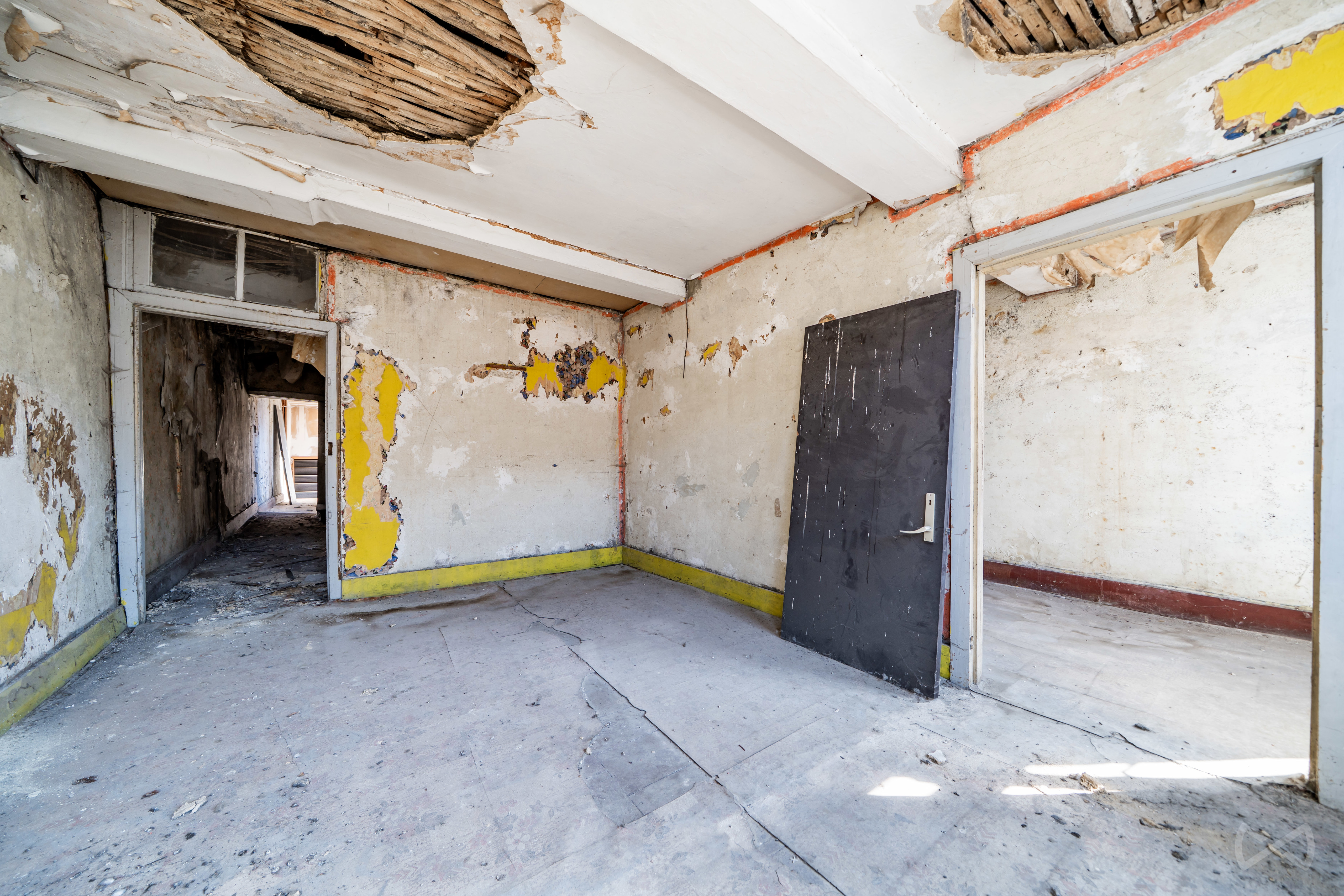 Picture 1 of 4 for Commercial building in Mons