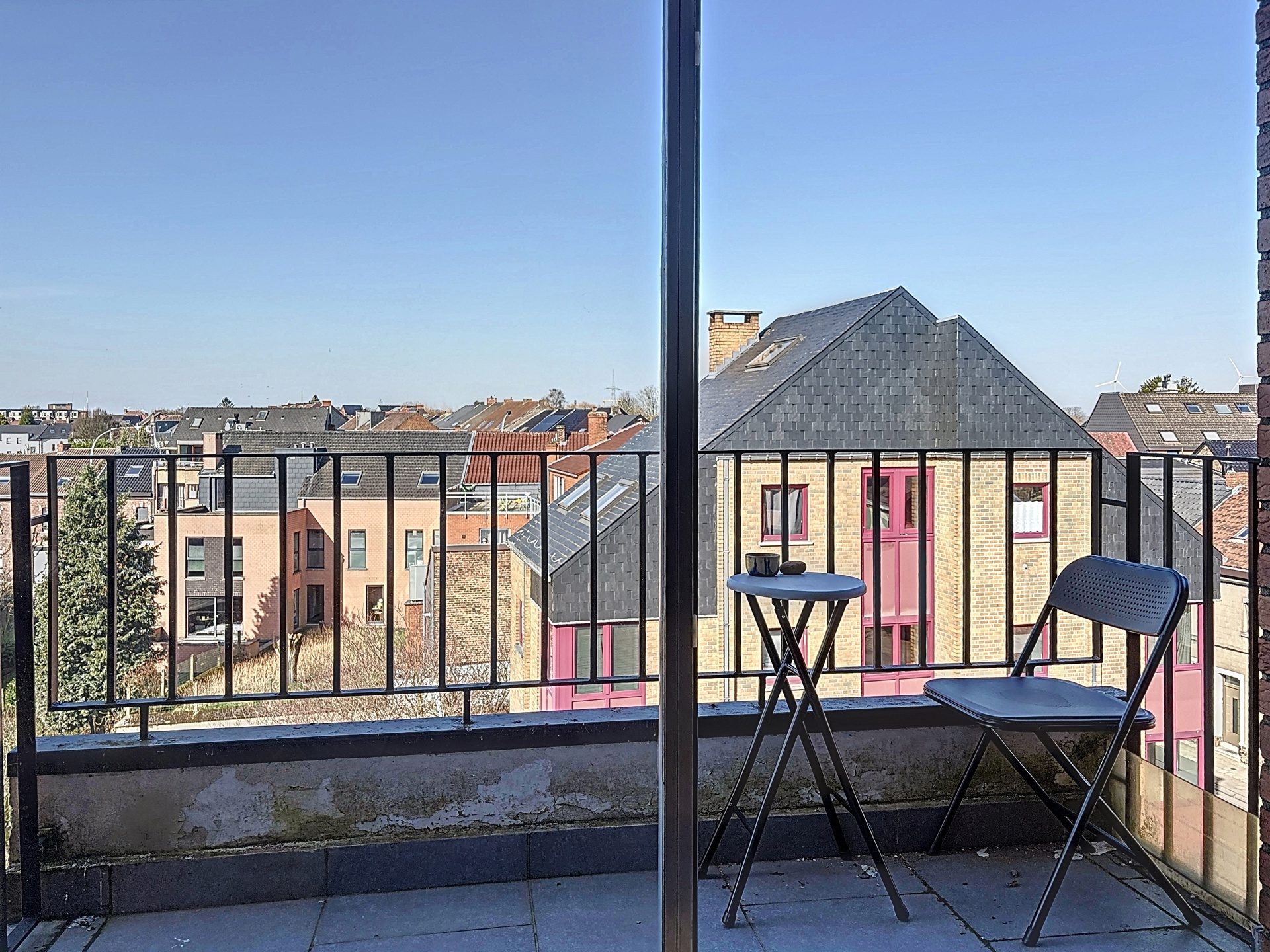 Photo 3 sur 4 pour Studio à La Louvière