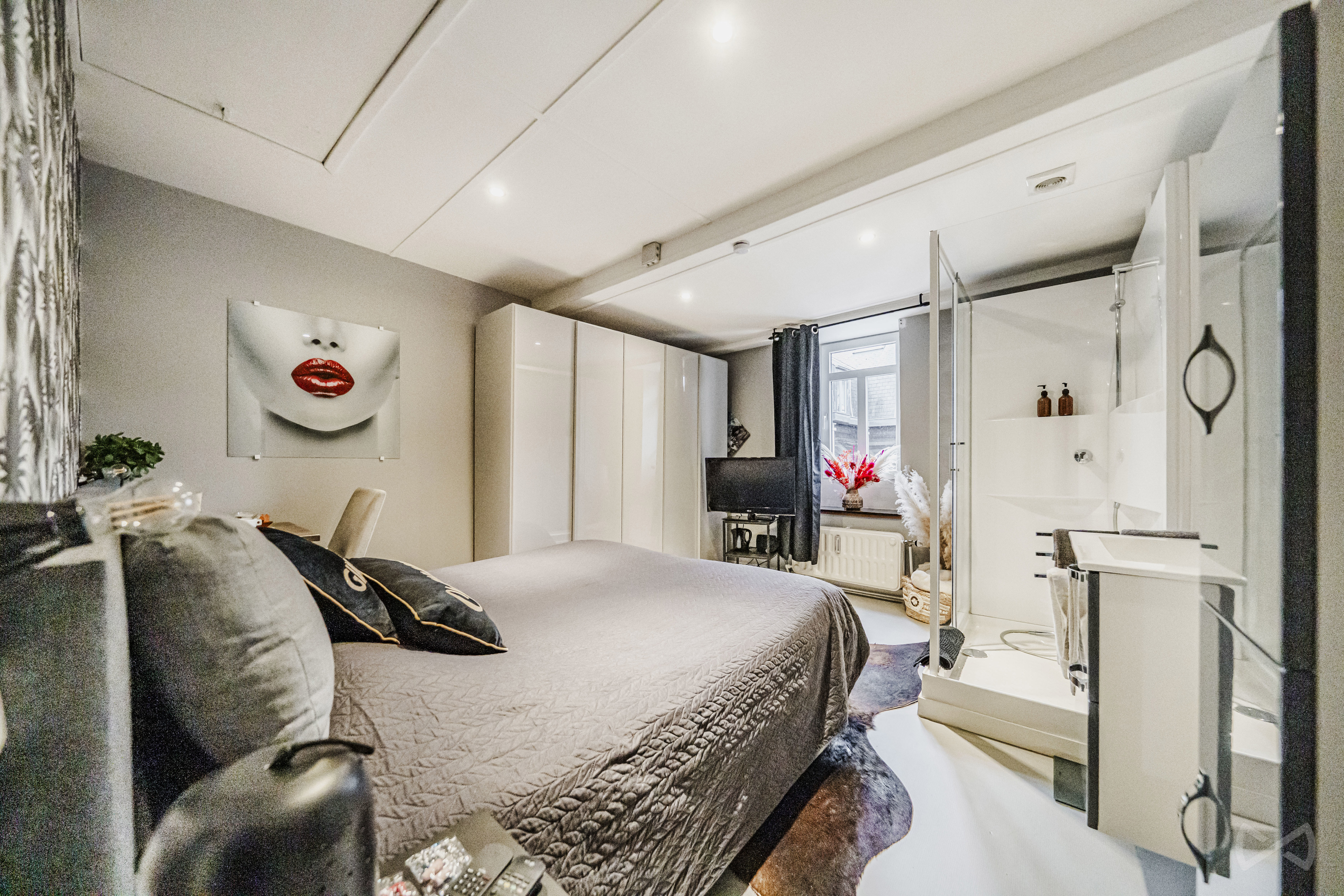Picture 3 of 4 for Multi-purpose building with six bedrooms in Beauraing