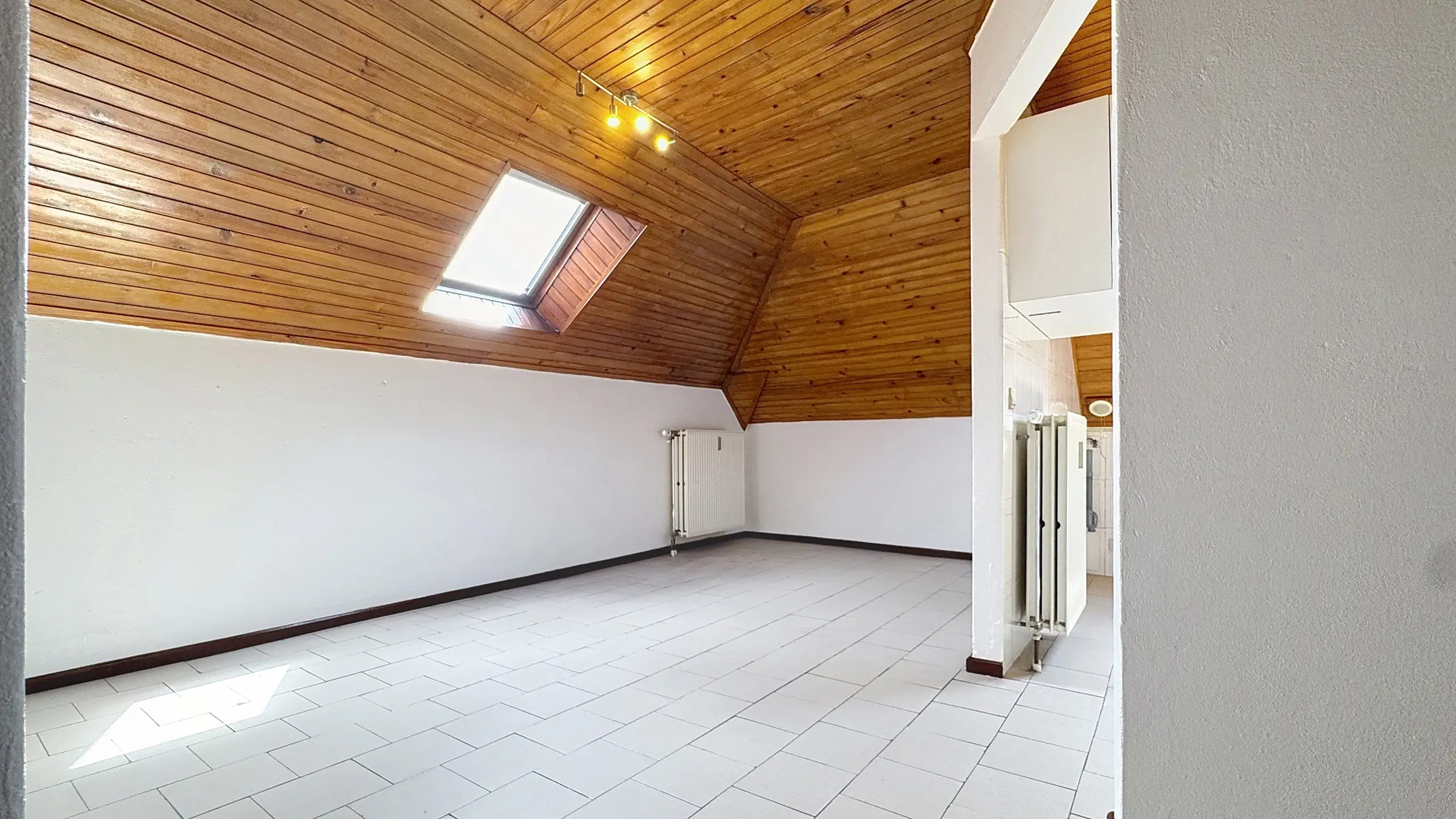 Picture 3 of 3 for Flat with two bedrooms in Turpange