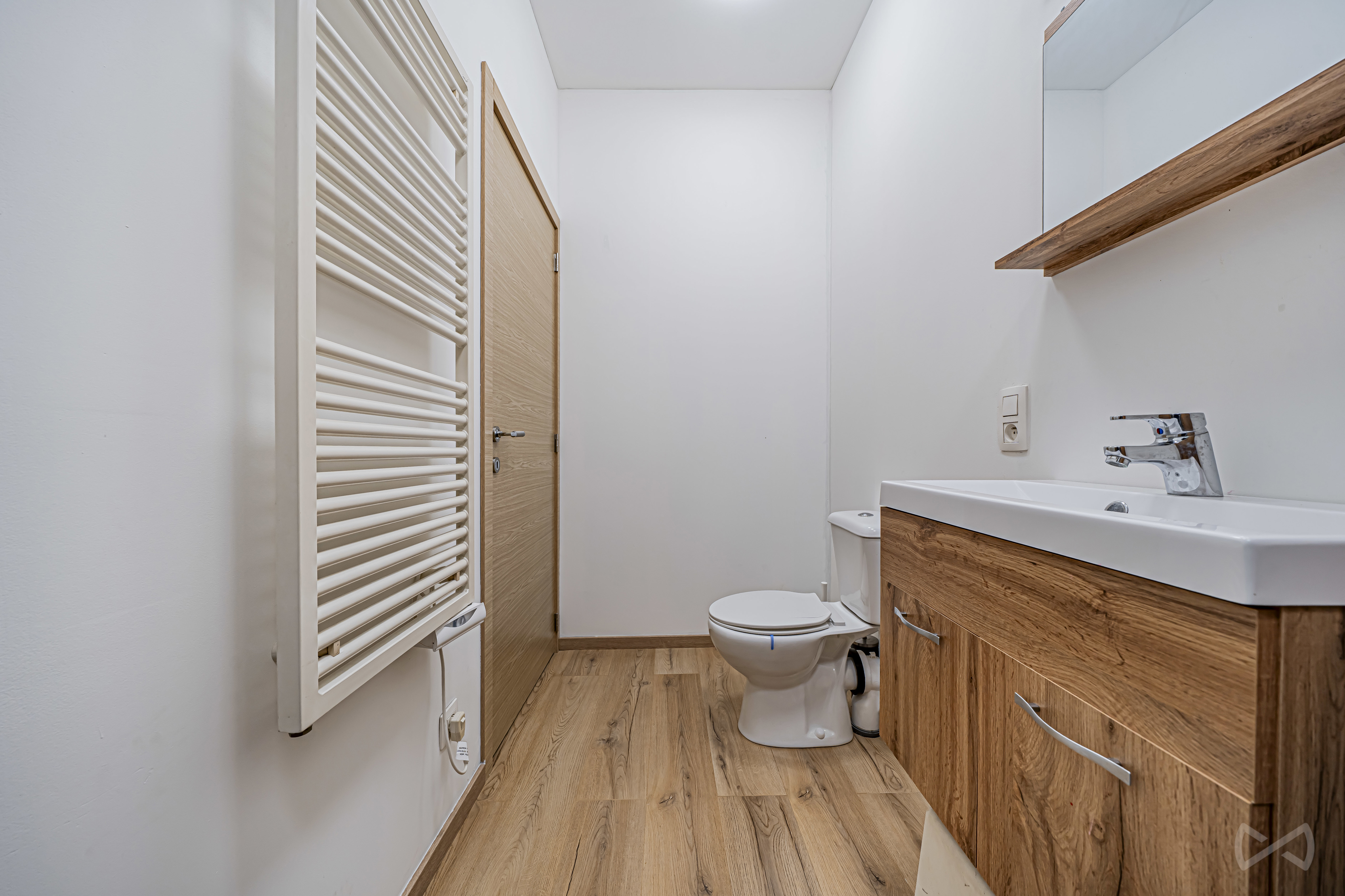 Photo 3 sur 4 pour Maison de quatre chambres à Couillet