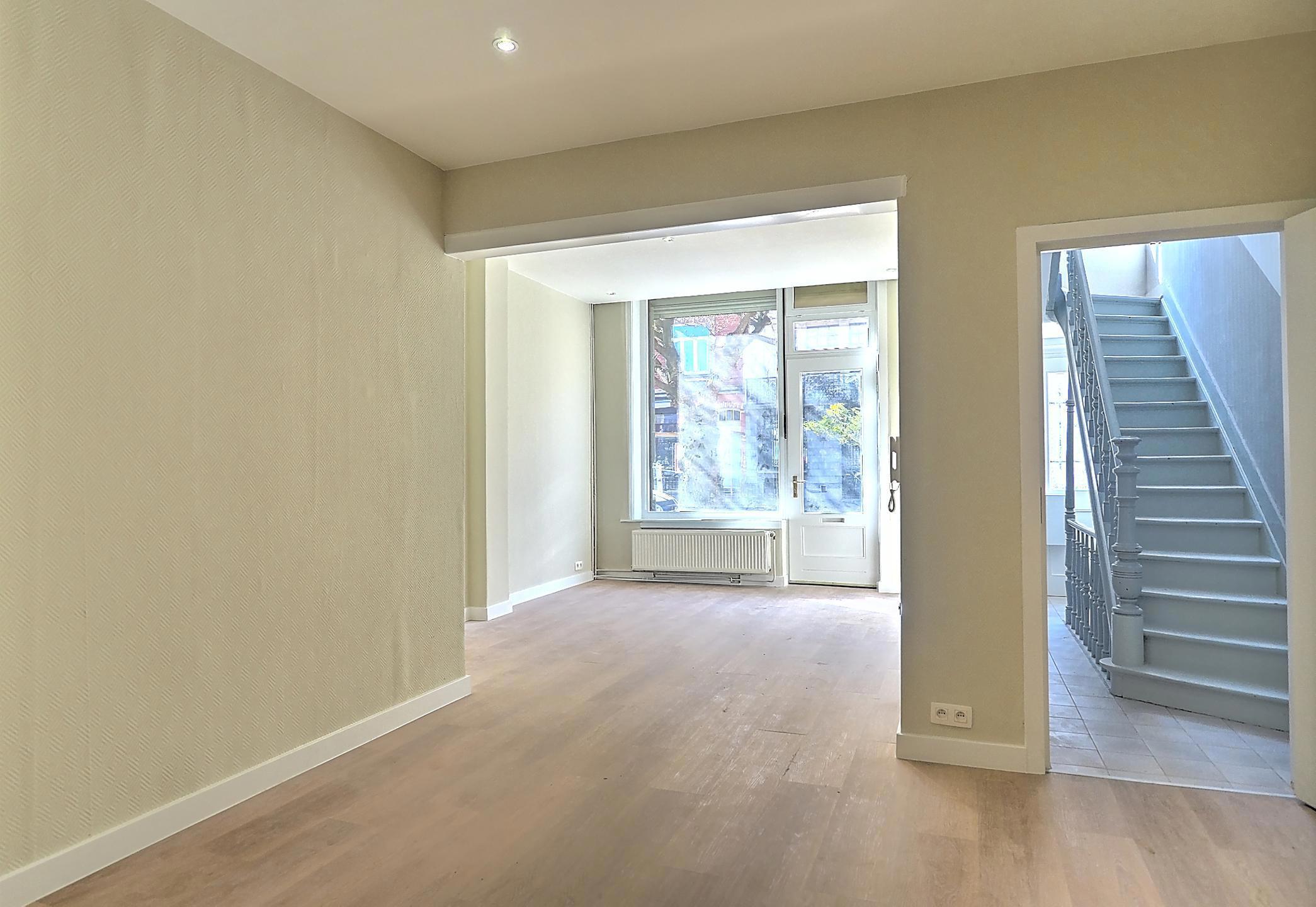 Picture 2 of 3 for House in Schaerbeek
