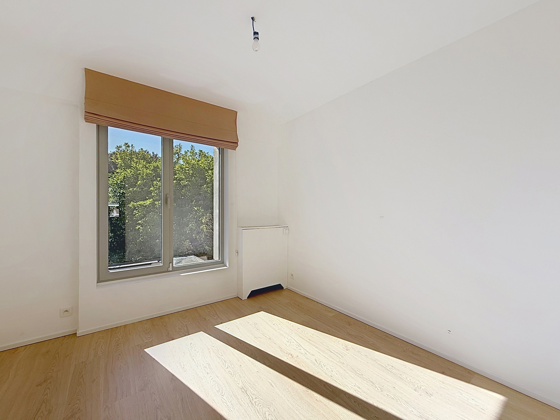 Photo 1 sur 4 pour Bel-étage de cinq chambres à Uccle