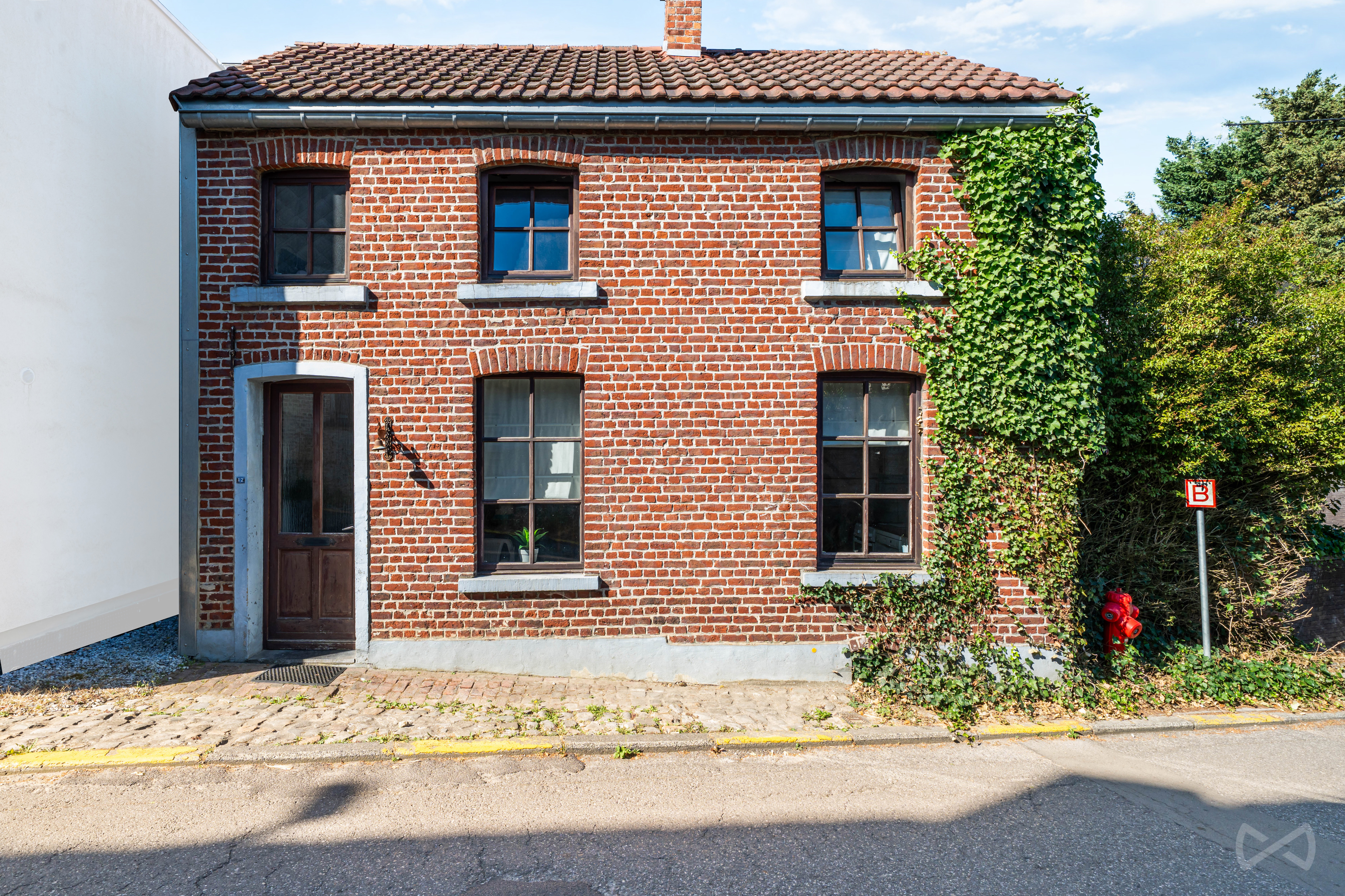 Photo 2 sur 3 pour Maison de trois chambres à Waterloo