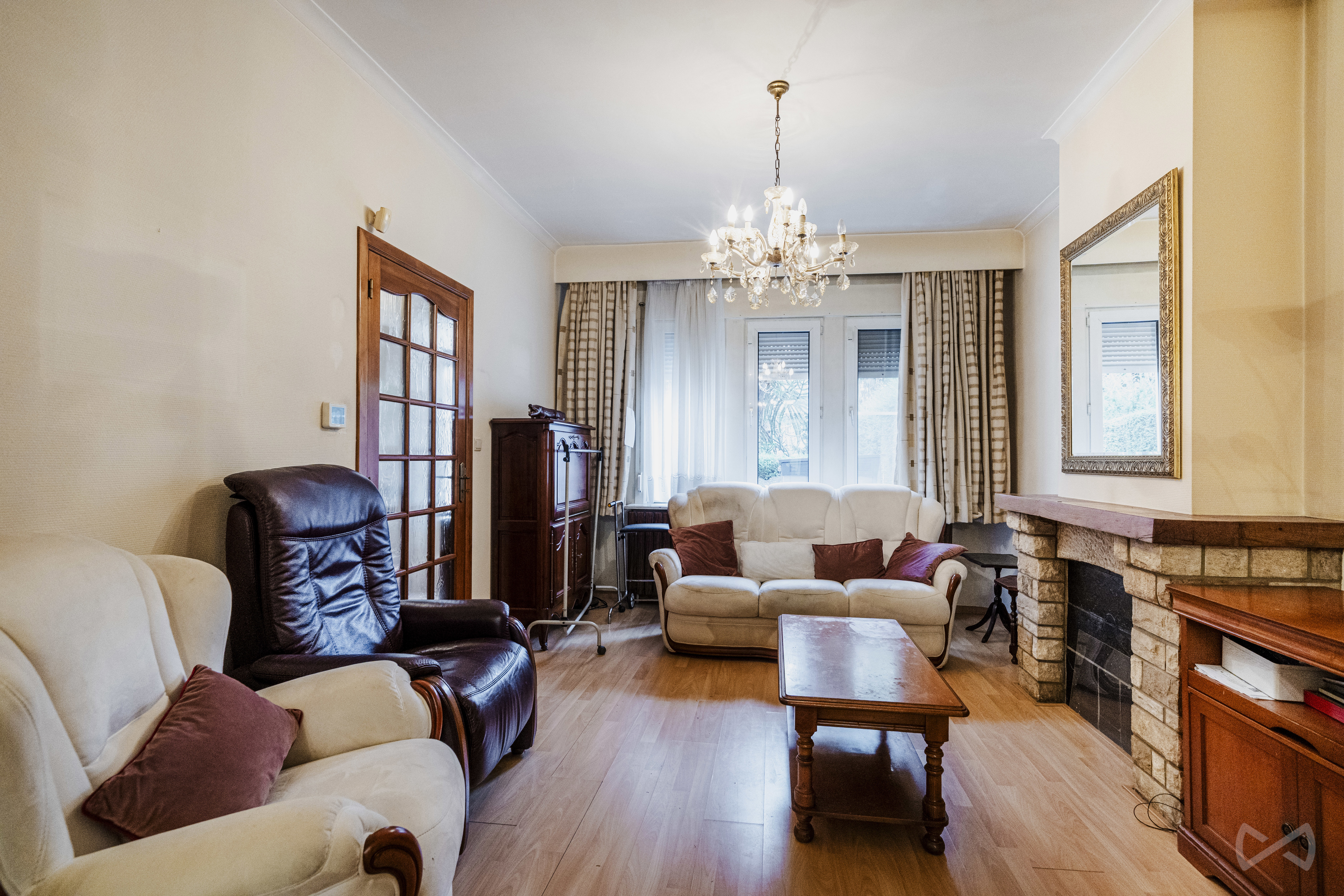 Photo 2 sur 4 pour Maison de quatre chambres à Schaerbeek