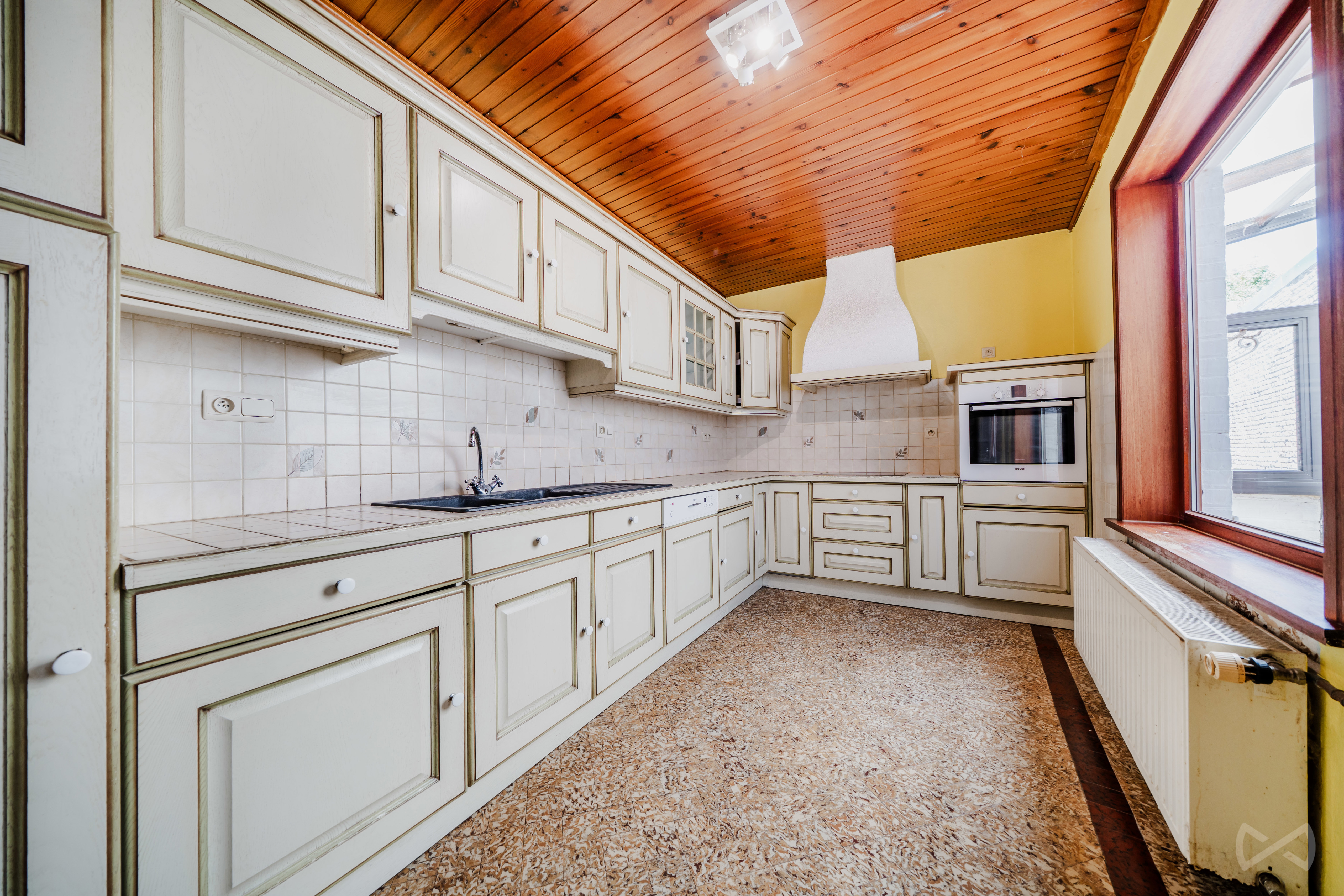Photo 4 sur 4 pour Maison de trois chambres à Isières
