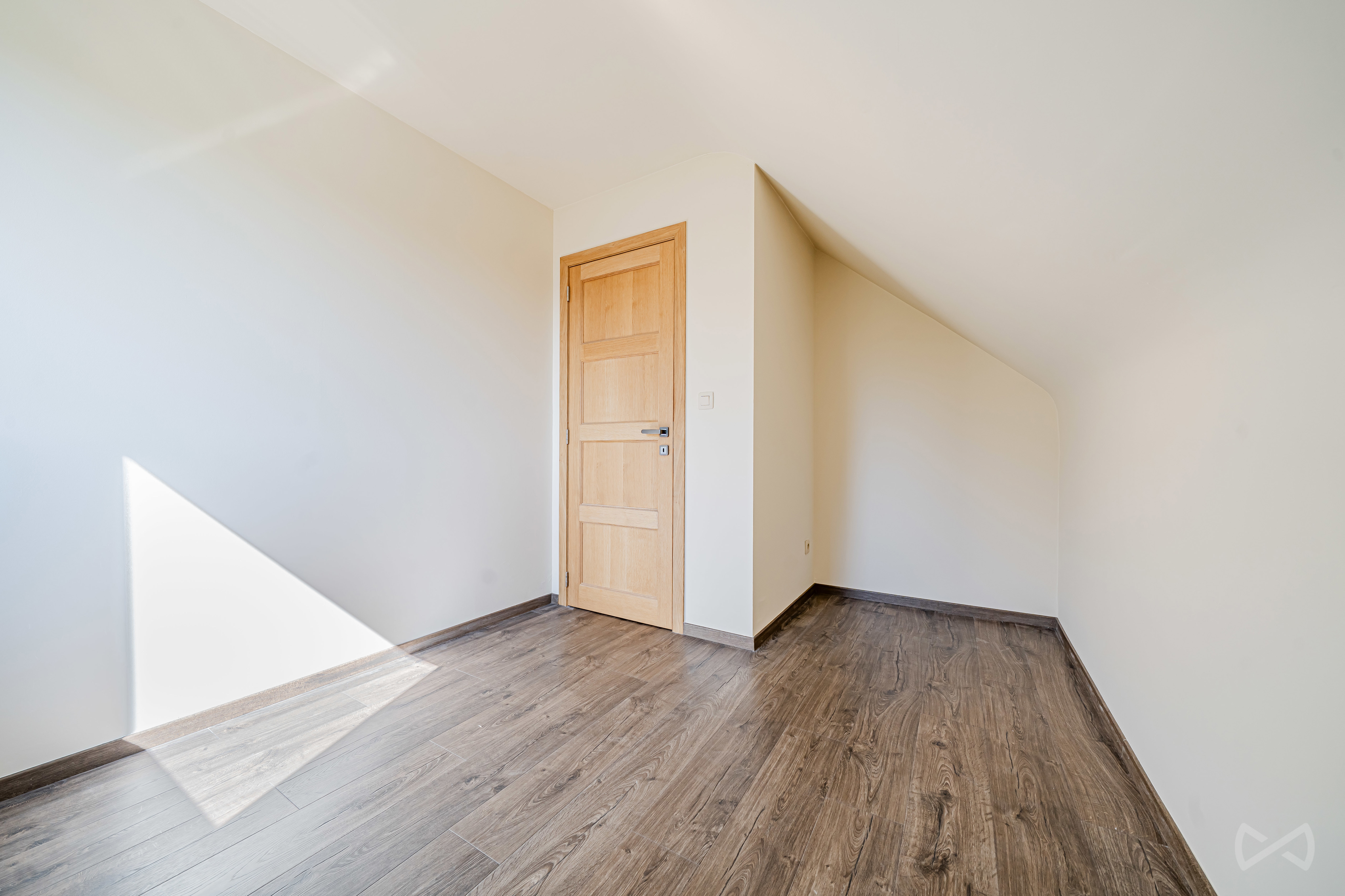 Photo 3 sur 4 pour Villa de quatre chambres à Wavre