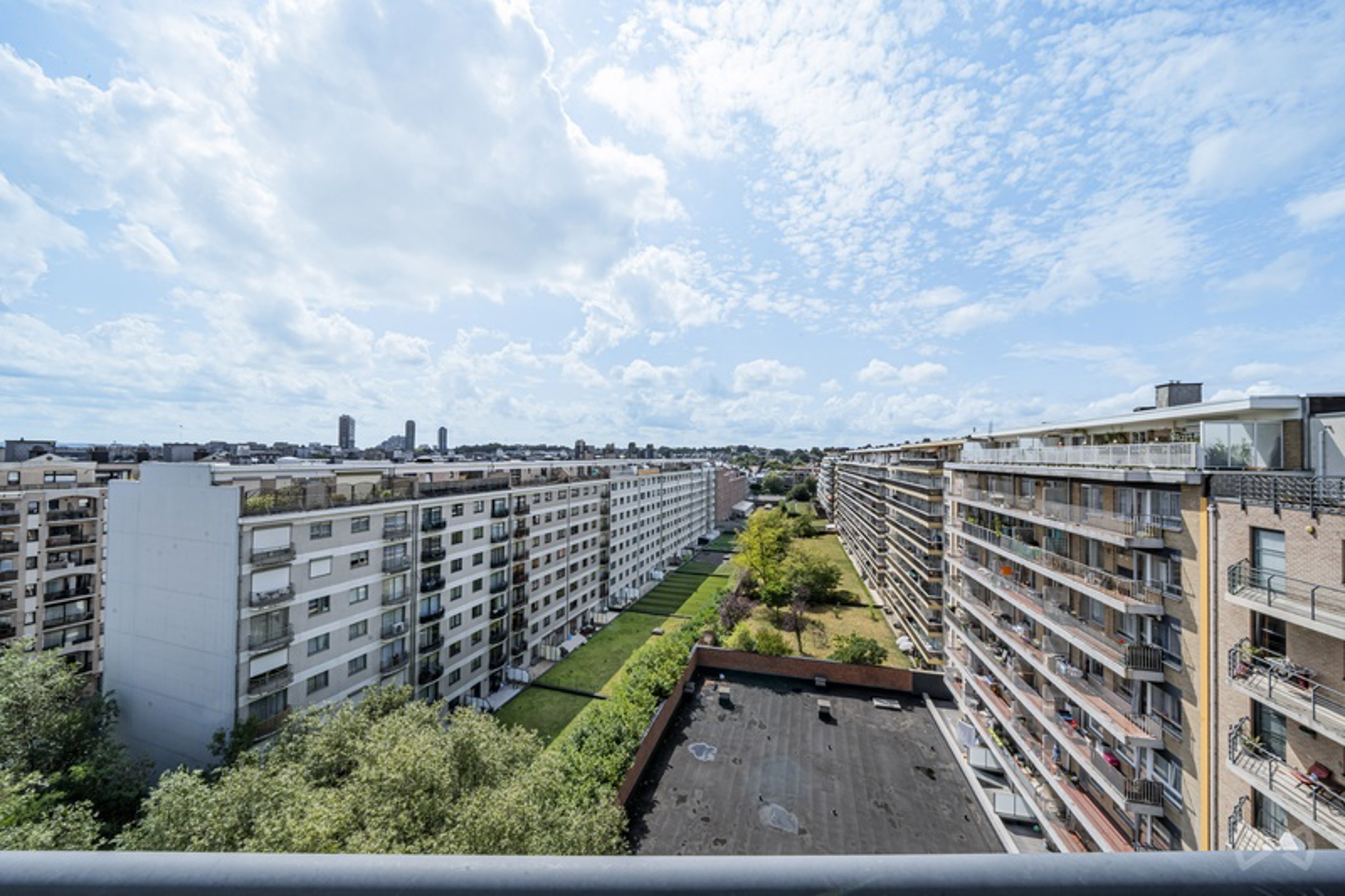 Picture 3 of 4 for Penthouse with four bedrooms in Koekelberg