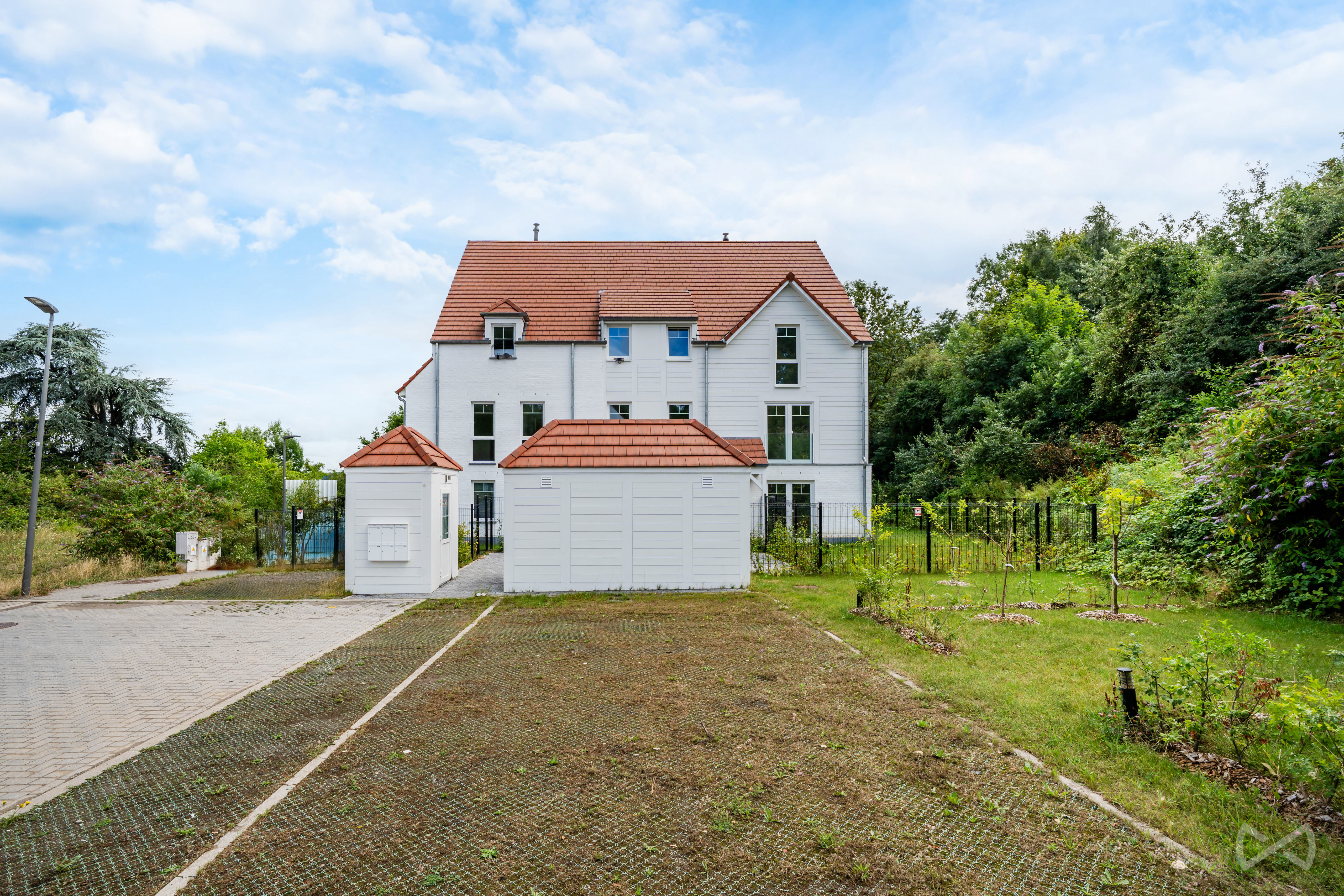 Picture 1 of 4 for Exceptional apartment with three bedrooms in Liège