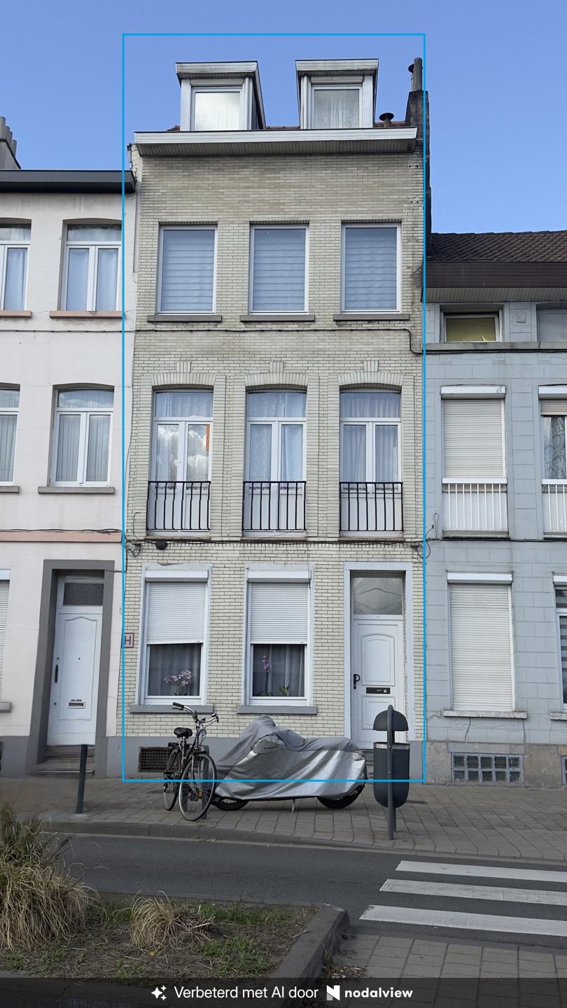 Picture 1 of 1 for Apartment block with five bedrooms in Schaerbeek