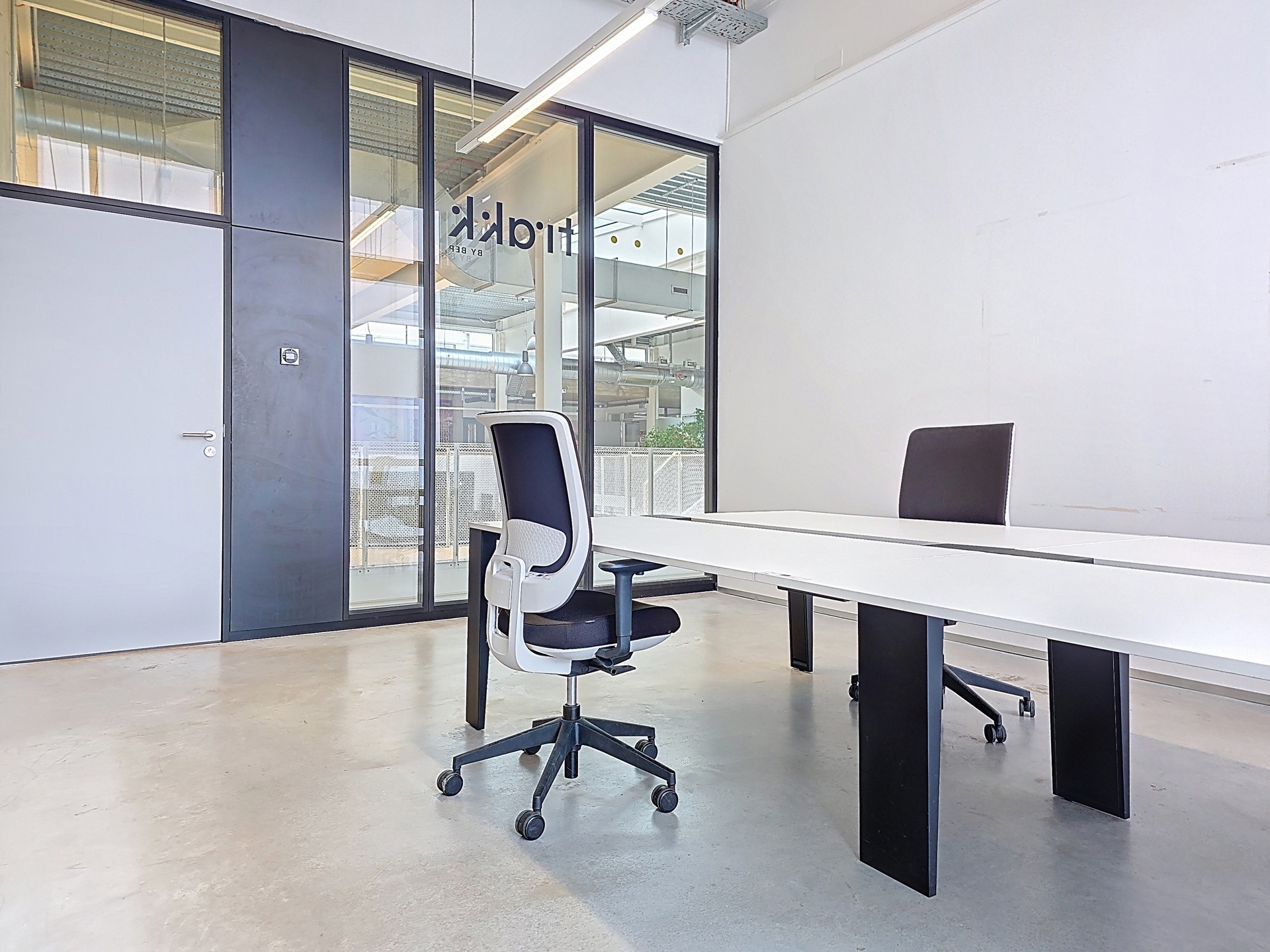 Picture 2 of 4 for Offices in Namur