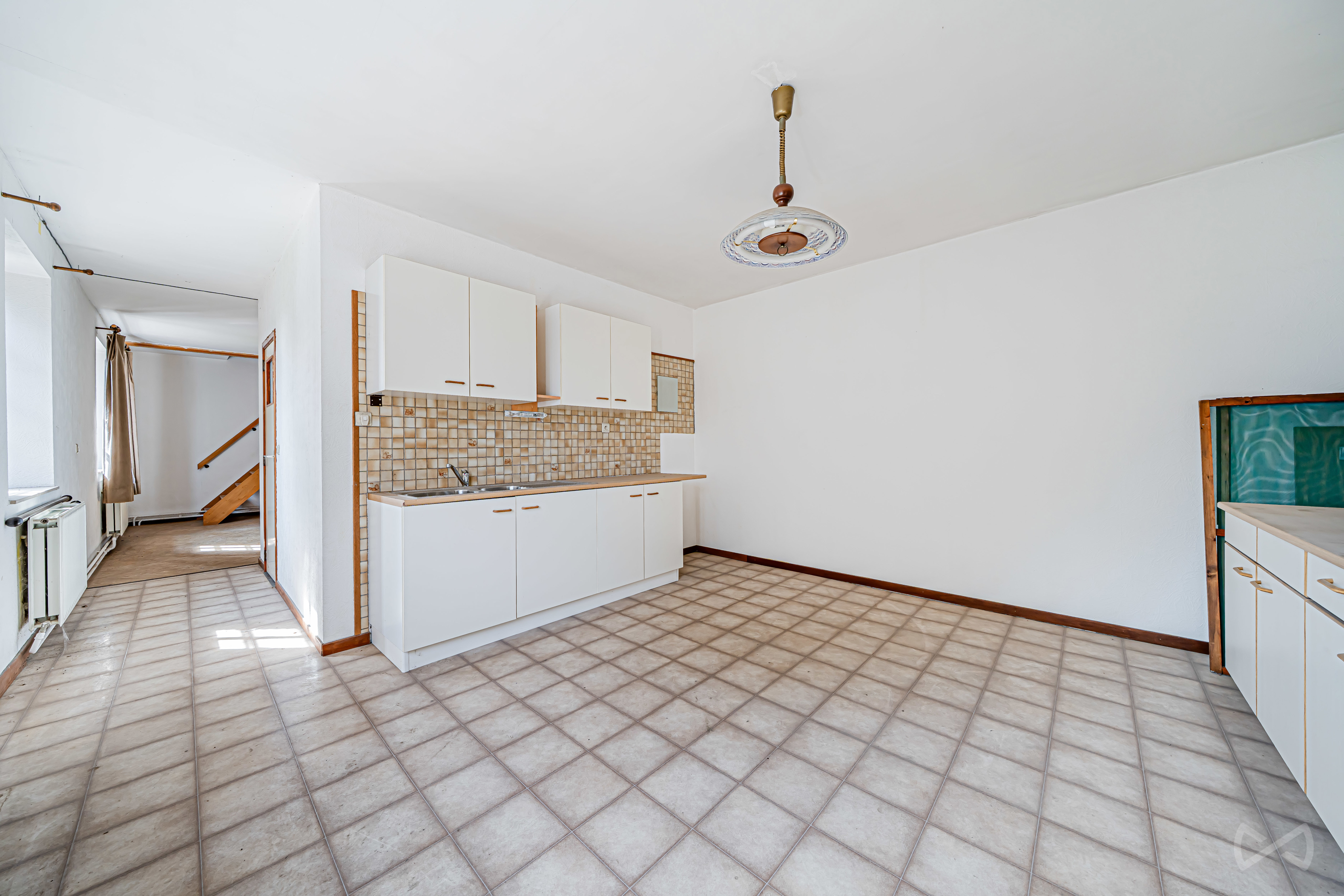 Foto 4 van 4 van Villa met zes slaapkamers in Thisnes