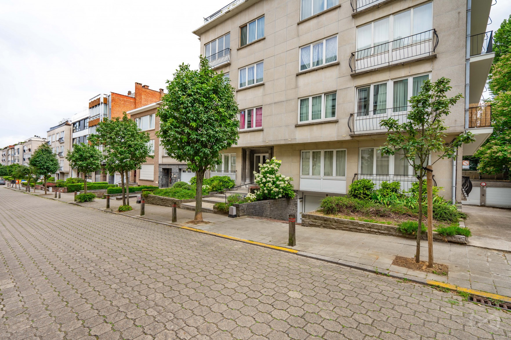 Picture 1 of 4 for Studio in Auderghem