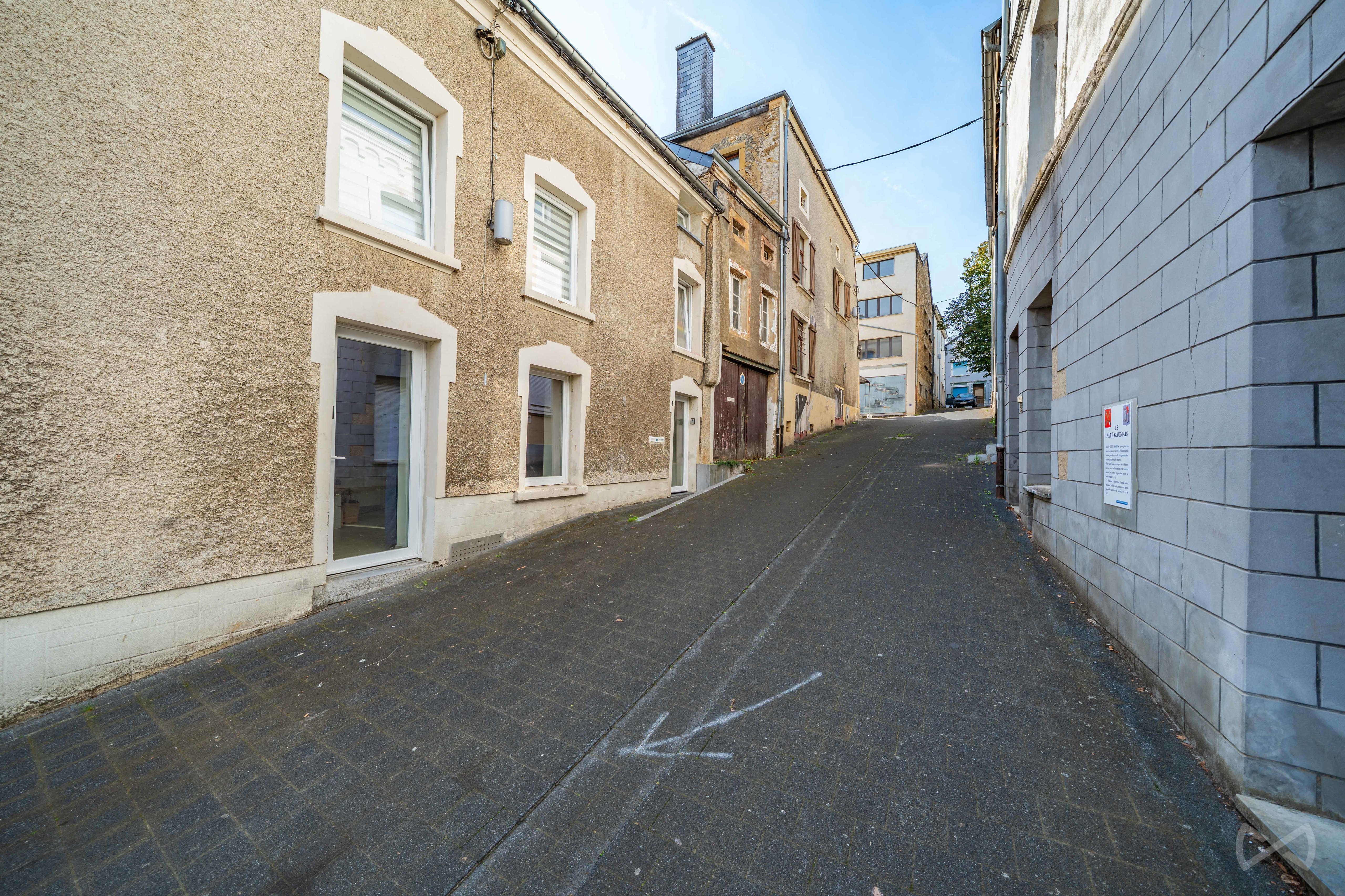 Picture 3 of 3 for Multi-purpose building with two bedrooms in Virton