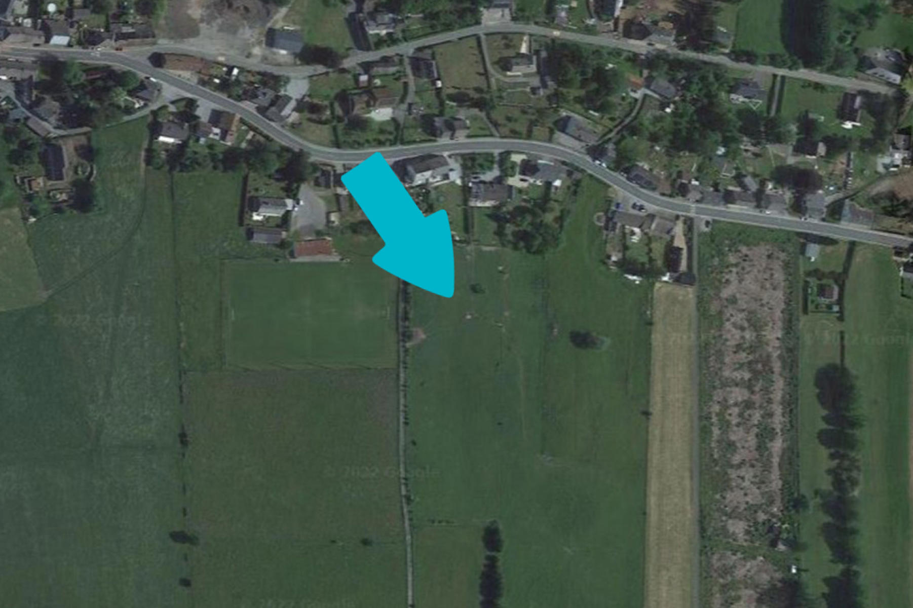 Picture 2 of 3 for Ground in Macquenoise