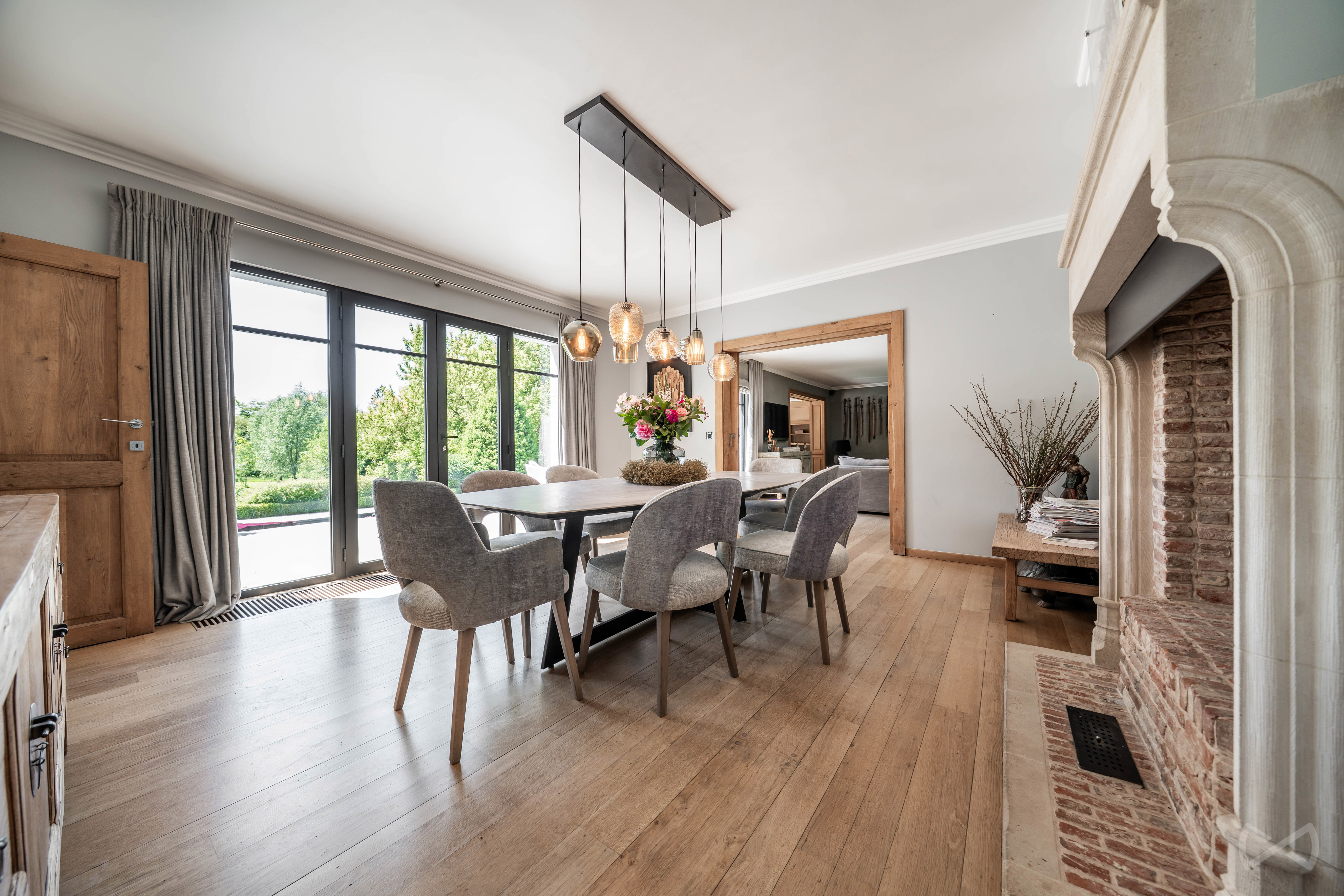 Picture 1 of 4 for Exceptional house with six bedrooms in Braine-l'Alleud