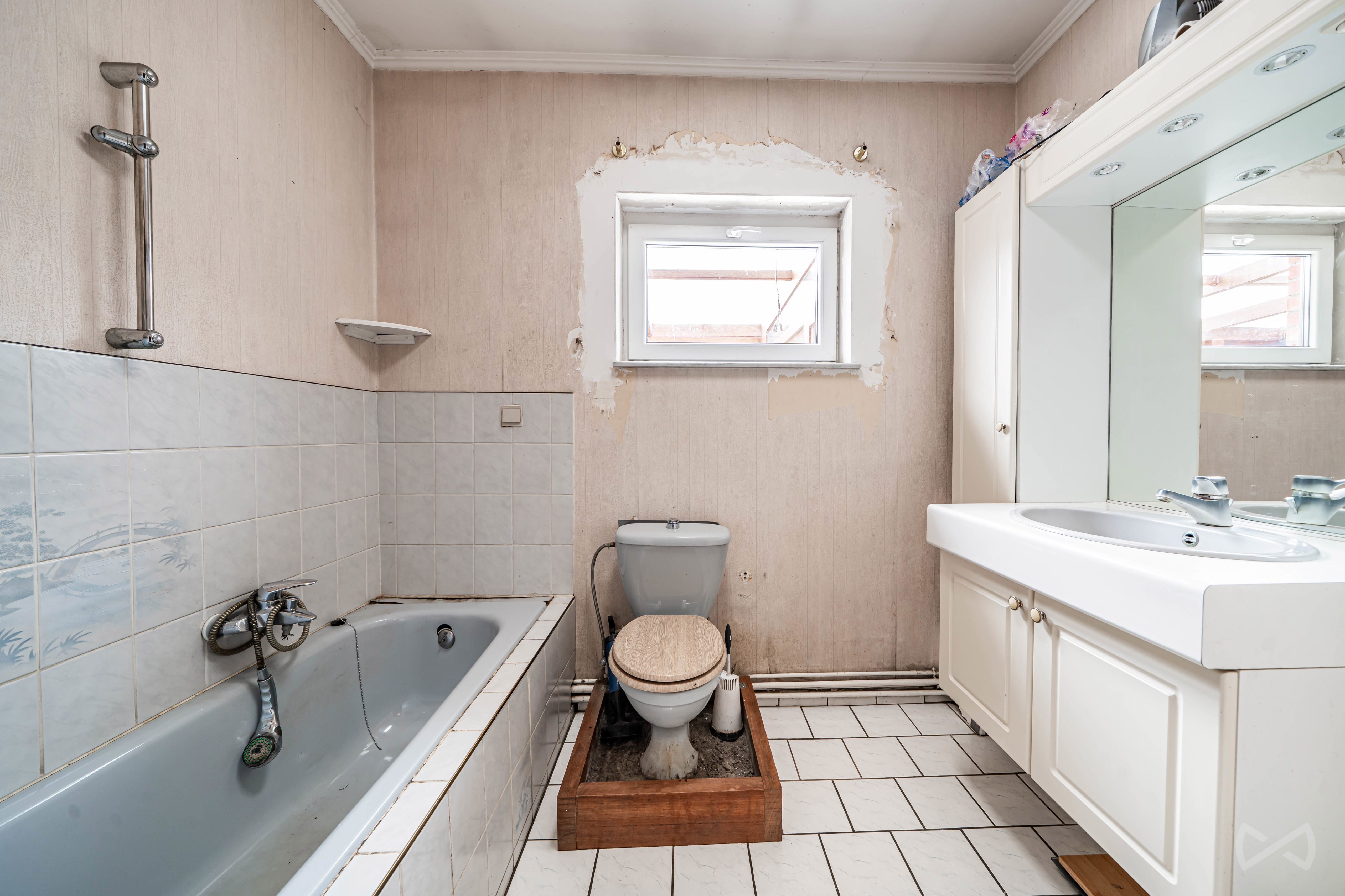 Foto 3 van 4 van Huis met twee slaapkamers in Yves-gomezée