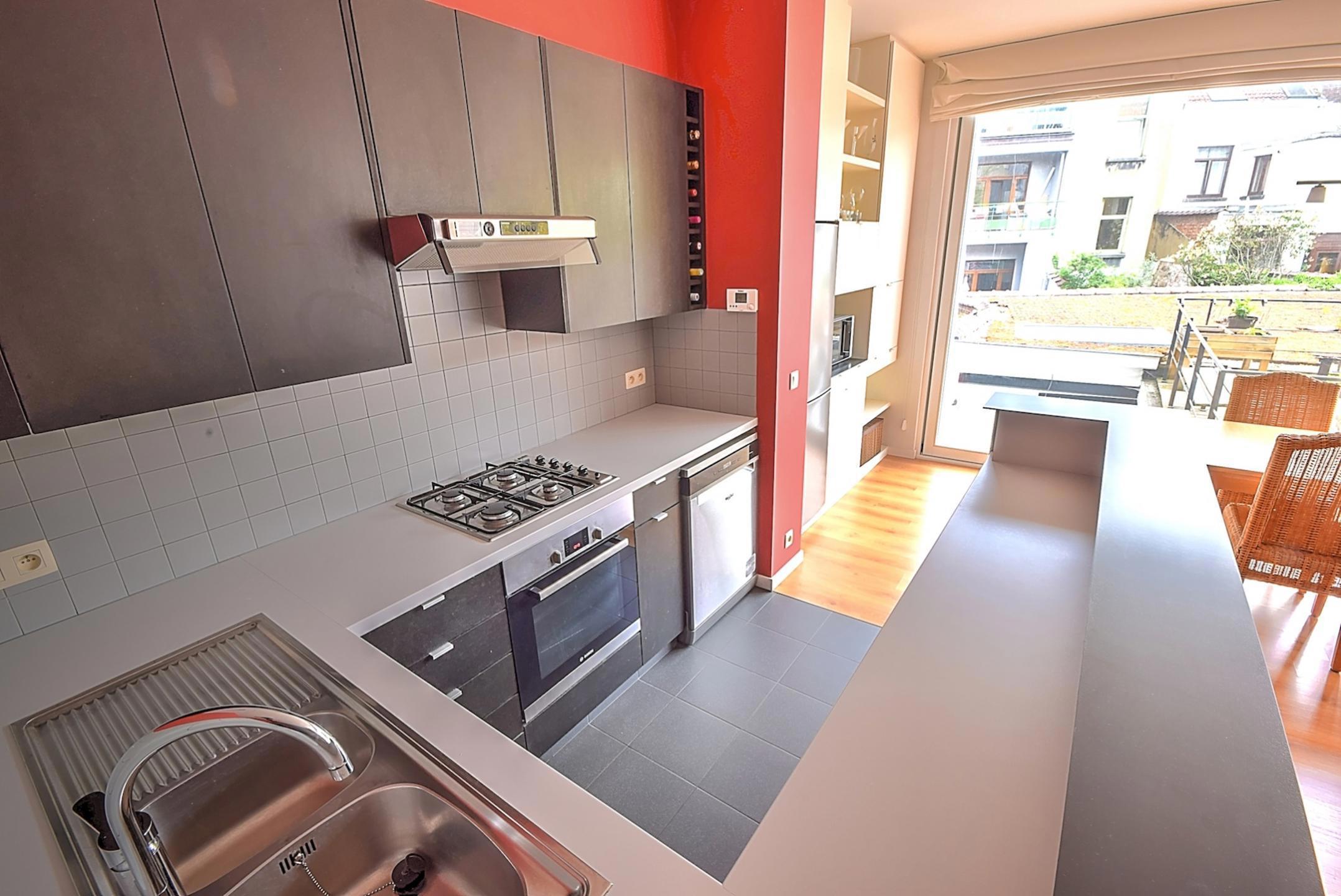 Foto 1 van 4 van Appartement met één slaapkamer in Etterbeek