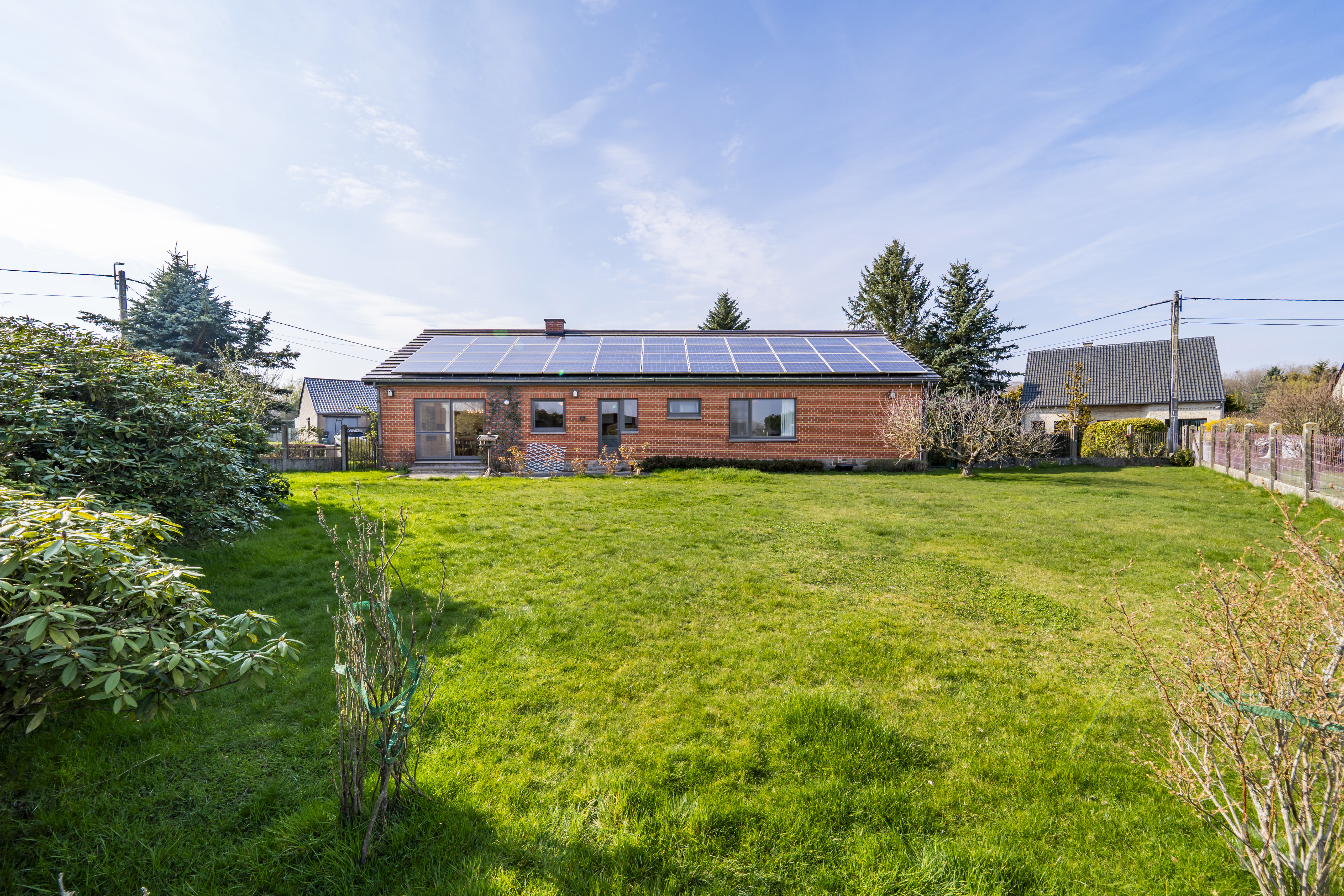 Picture 1 of 4 for Villa with three bedrooms in Gerpinnes